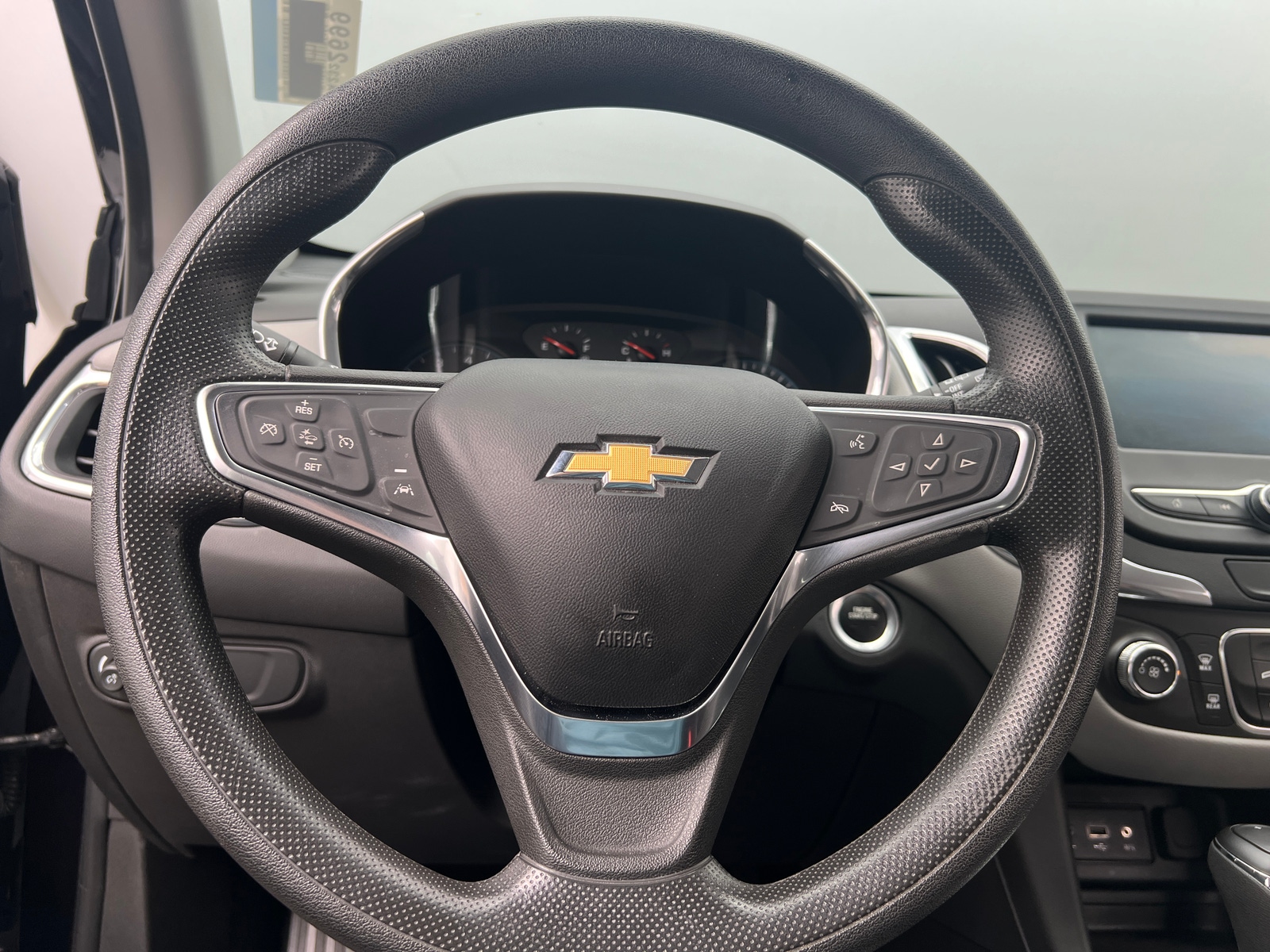 Thumbnail: 2020 Chevrolet Equinox - 5