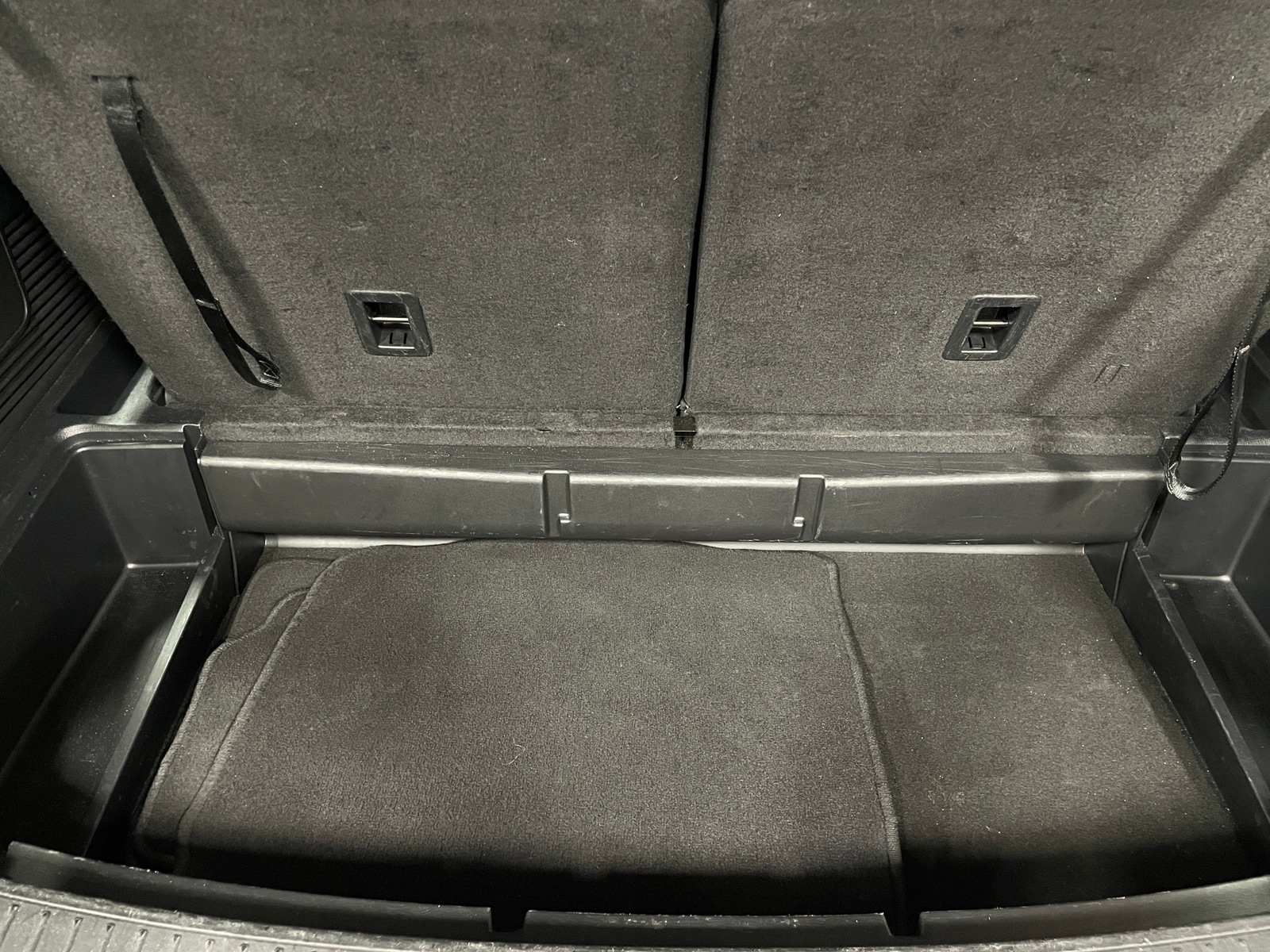 Thumbnail: 2023 Ford Explorer - 7