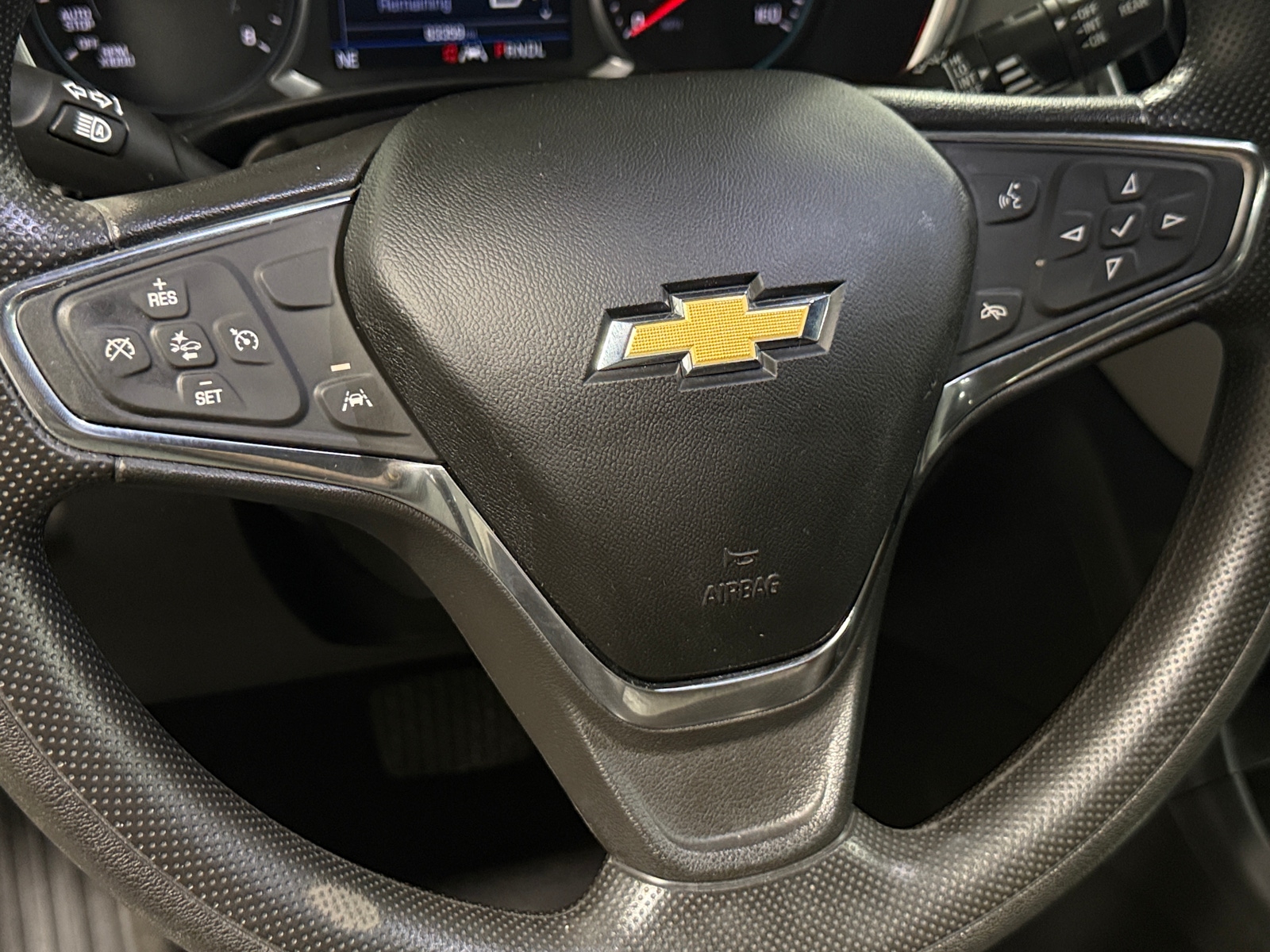 Thumbnail: 2021 Chevrolet Equinox - 5
