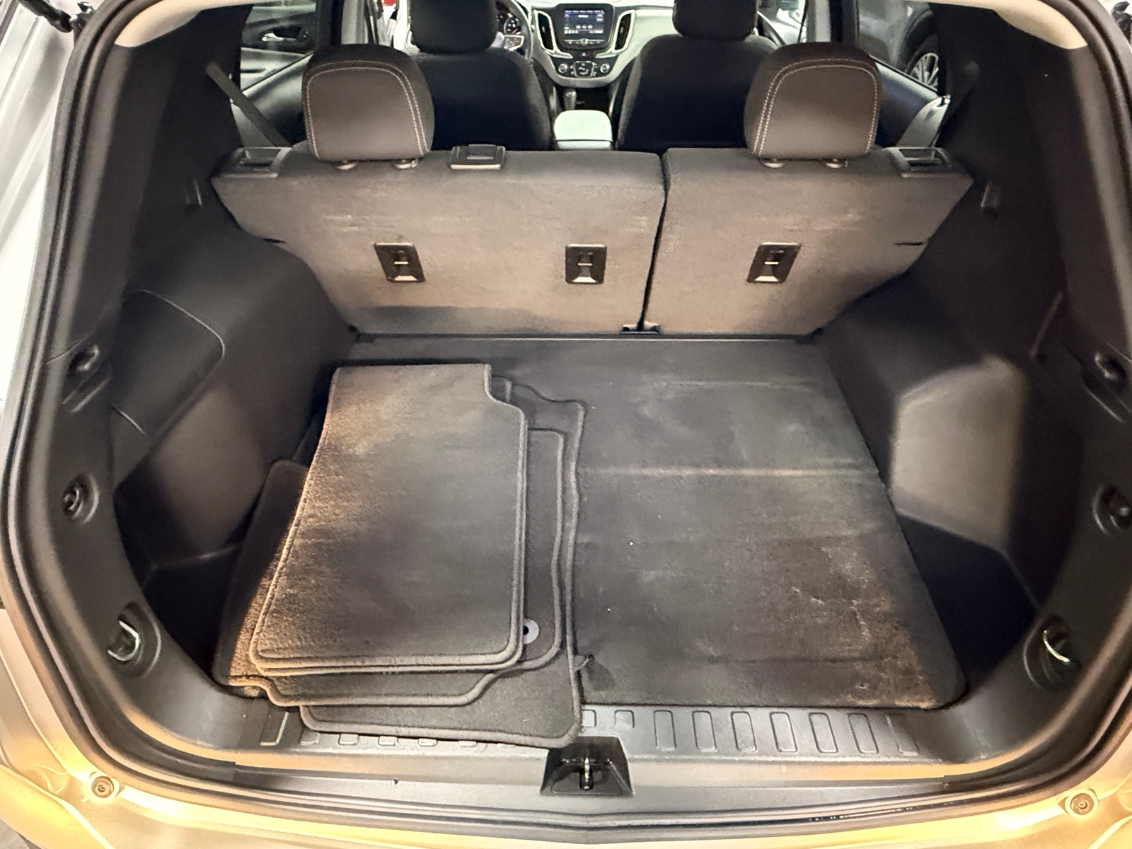 Thumbnail: 2021 Chevrolet Equinox - 7