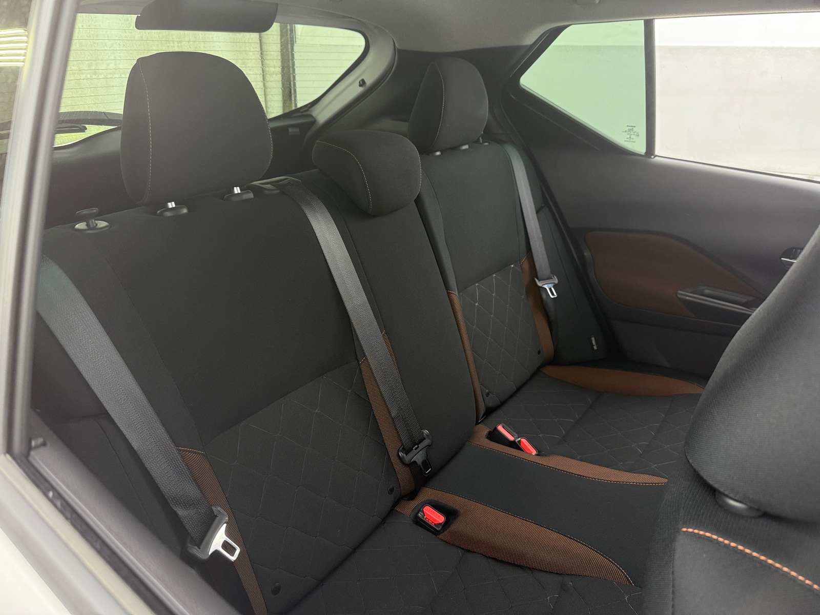 Thumbnail: 2020 Nissan Kicks - 6