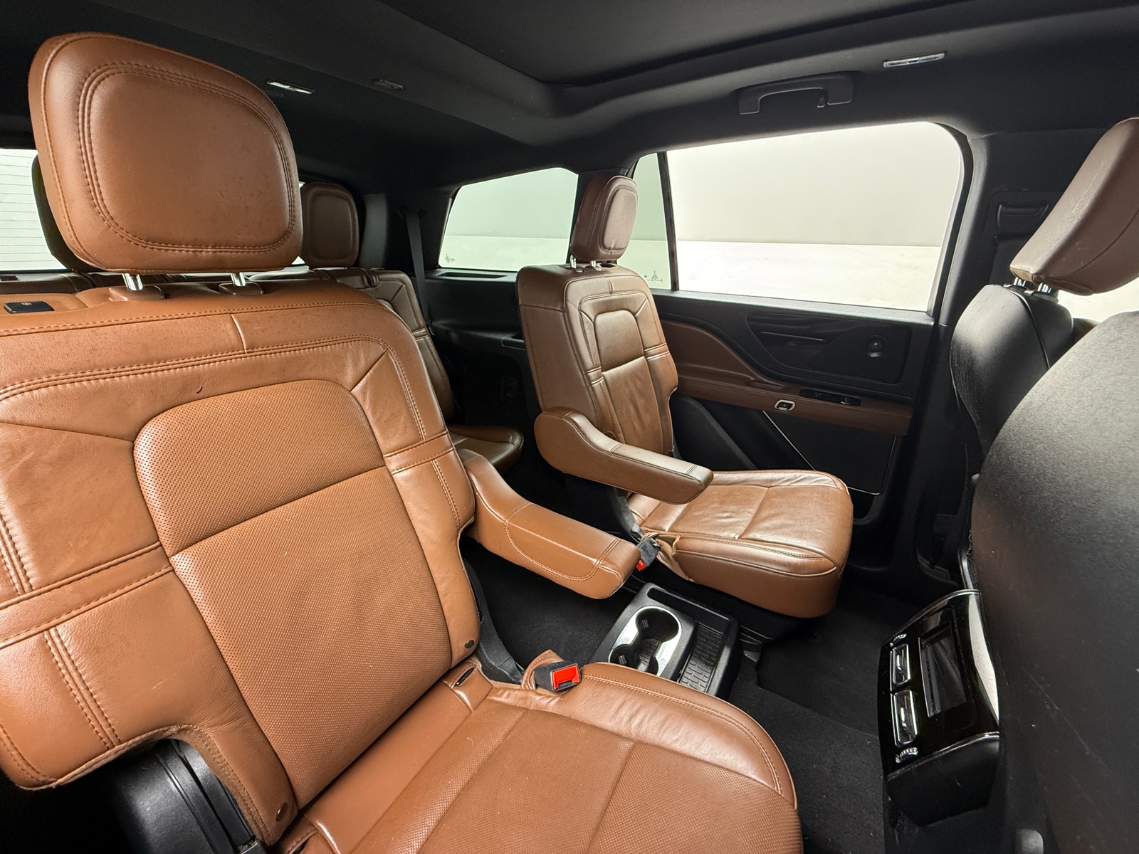 Thumbnail: 2022 Lincoln Aviator - 5