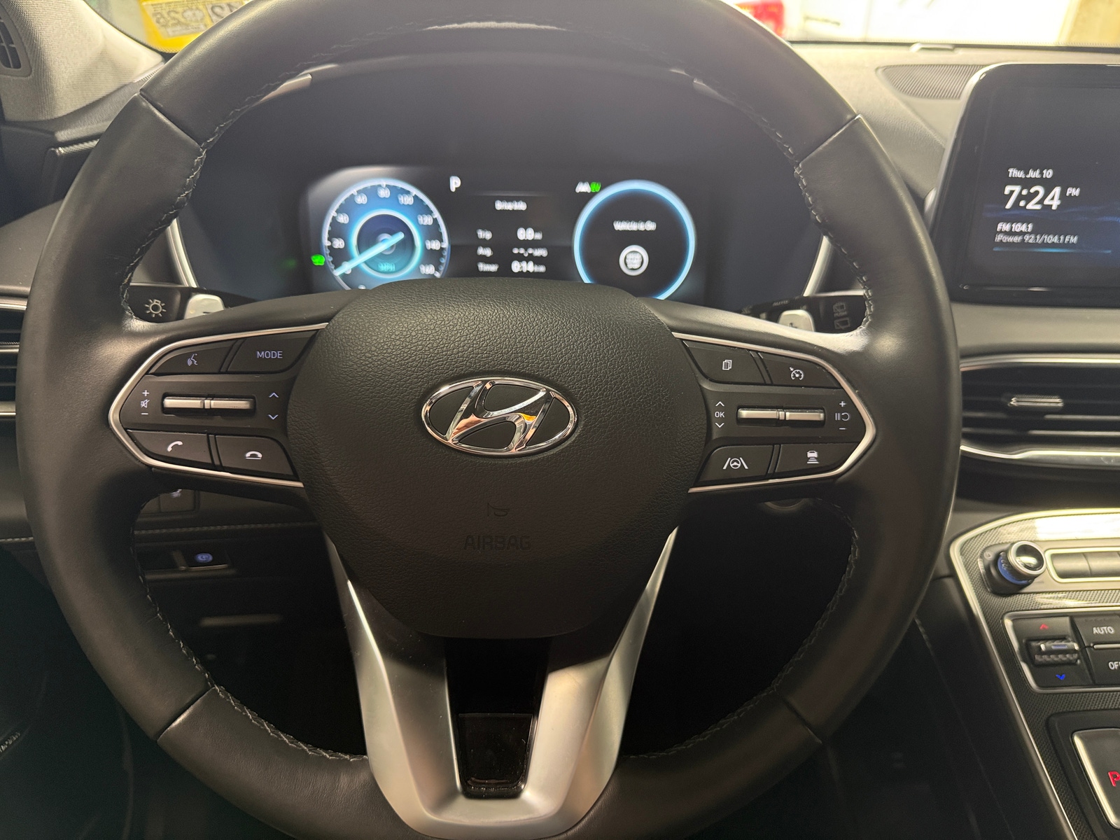 Thumbnail: 2023 Hyundai Santa Fe - 4