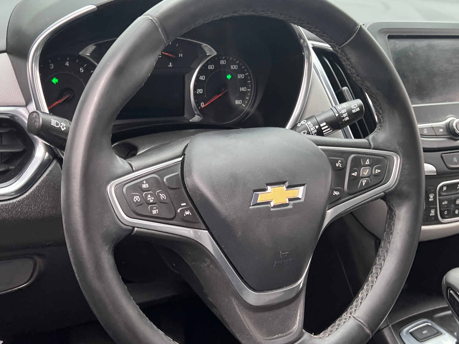 Thumbnail: 2023 Chevrolet Equinox - 5