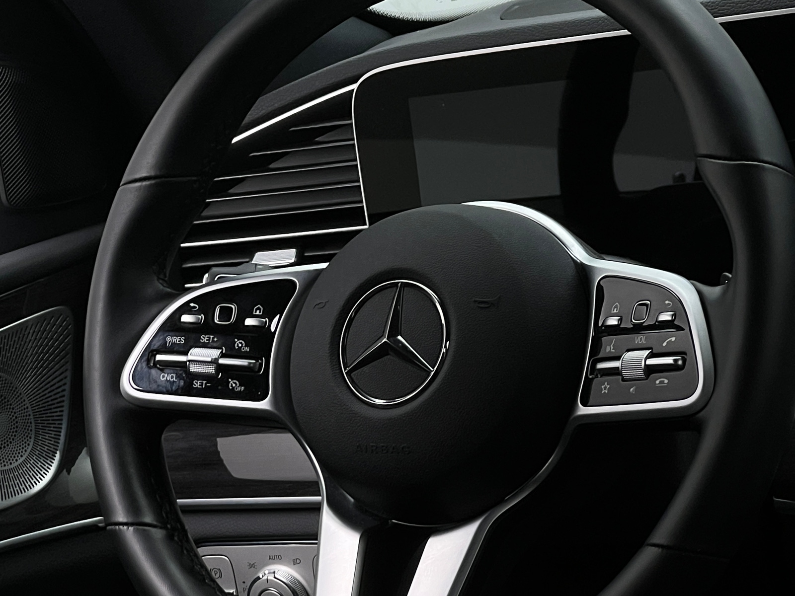 Thumbnail: 2021 Mercedes-Benz GLE - 4
