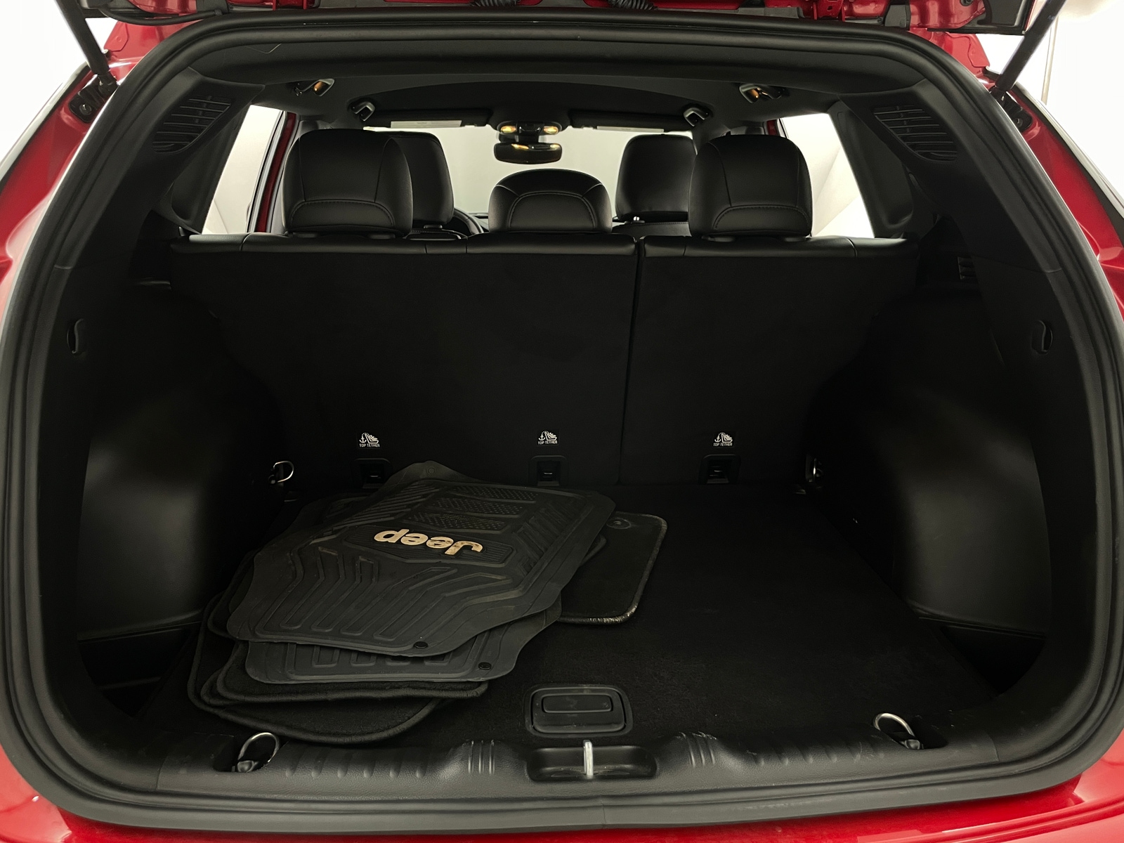 Thumbnail: 2022 Jeep Compass - 6