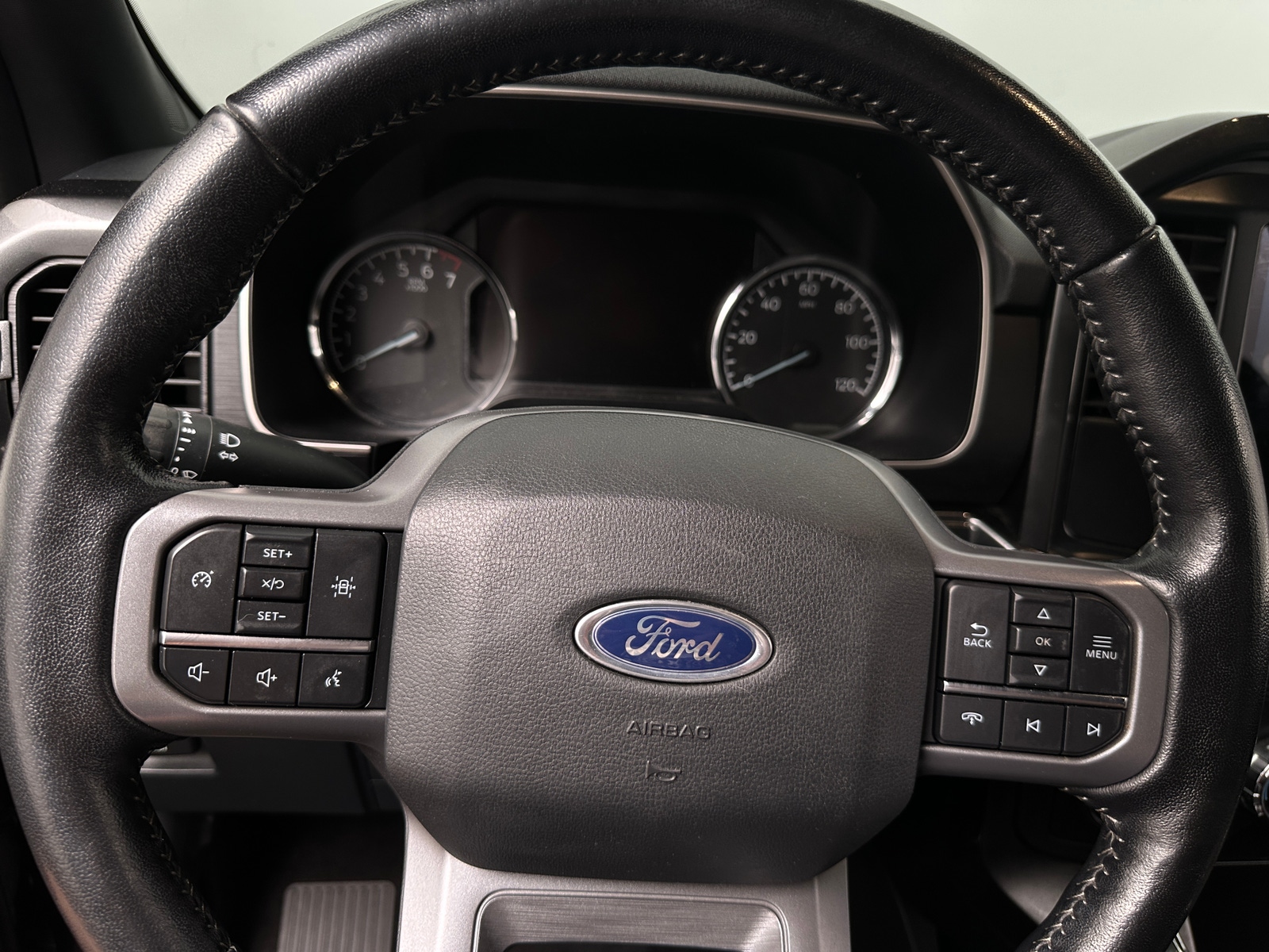 Thumbnail: 2022 Ford Econoline - 5