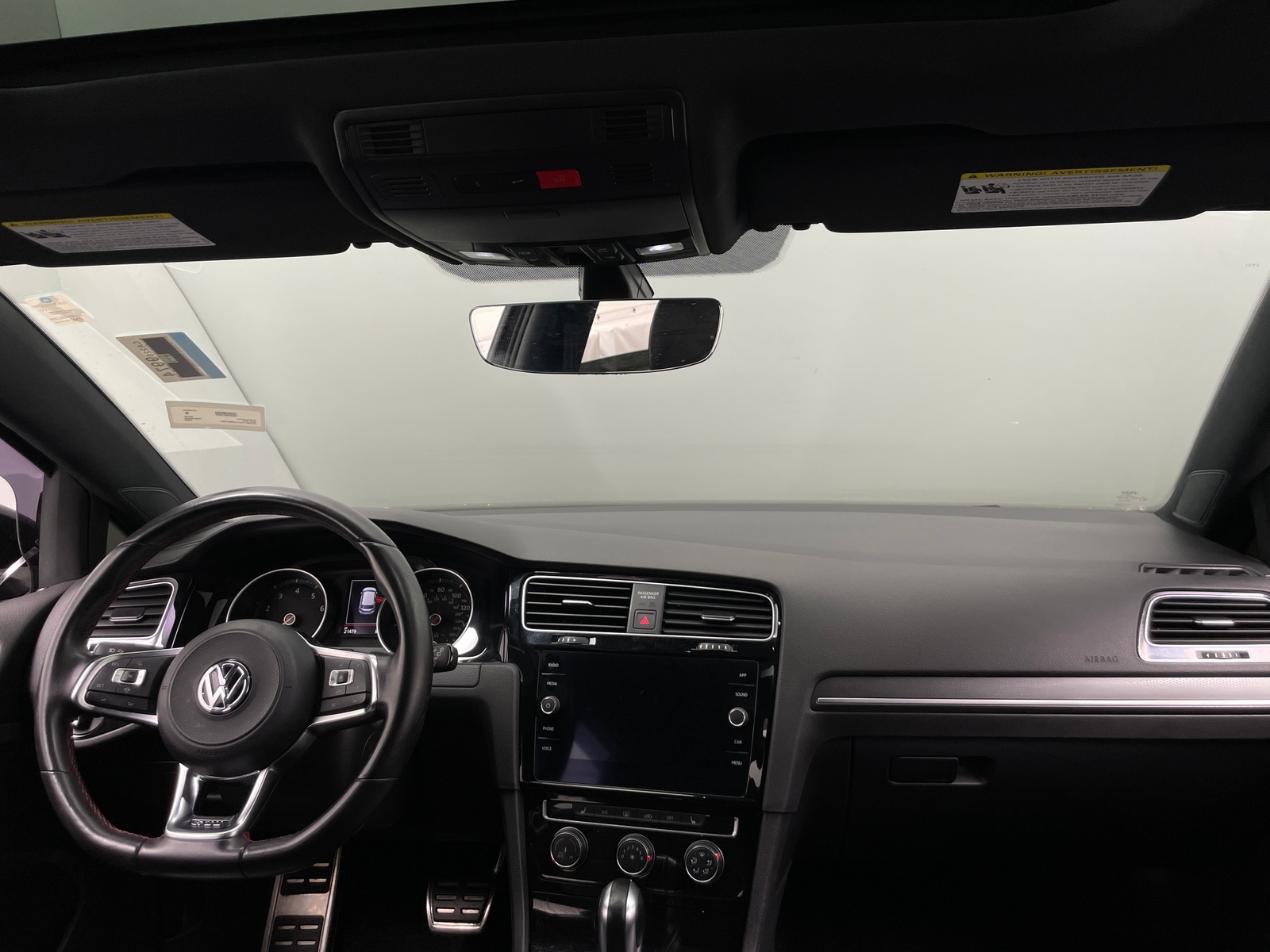 Thumbnail: 2020 Volkswagen Golf - 2