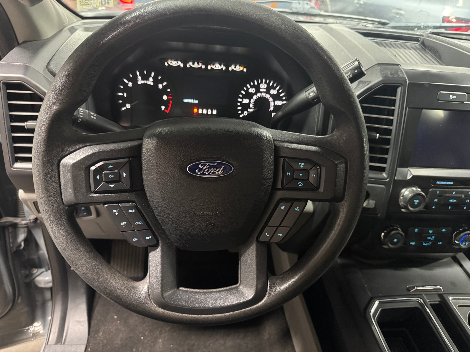 Thumbnail: 2019 Ford Econoline - 5