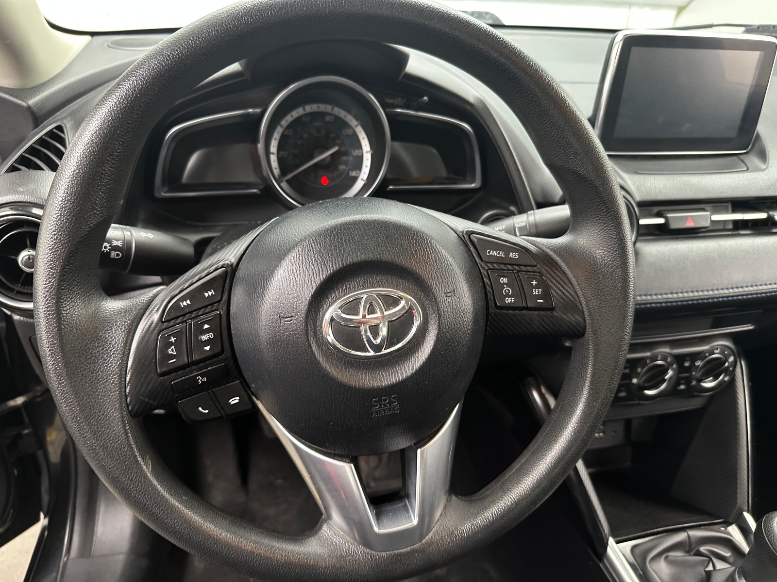 Thumbnail: 2017 Toyota Yaris iA - 5