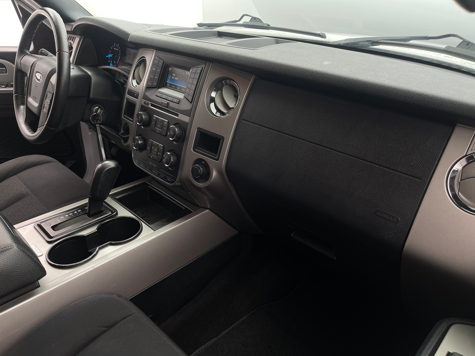 Thumbnail: 2017 Ford Expedition - 3