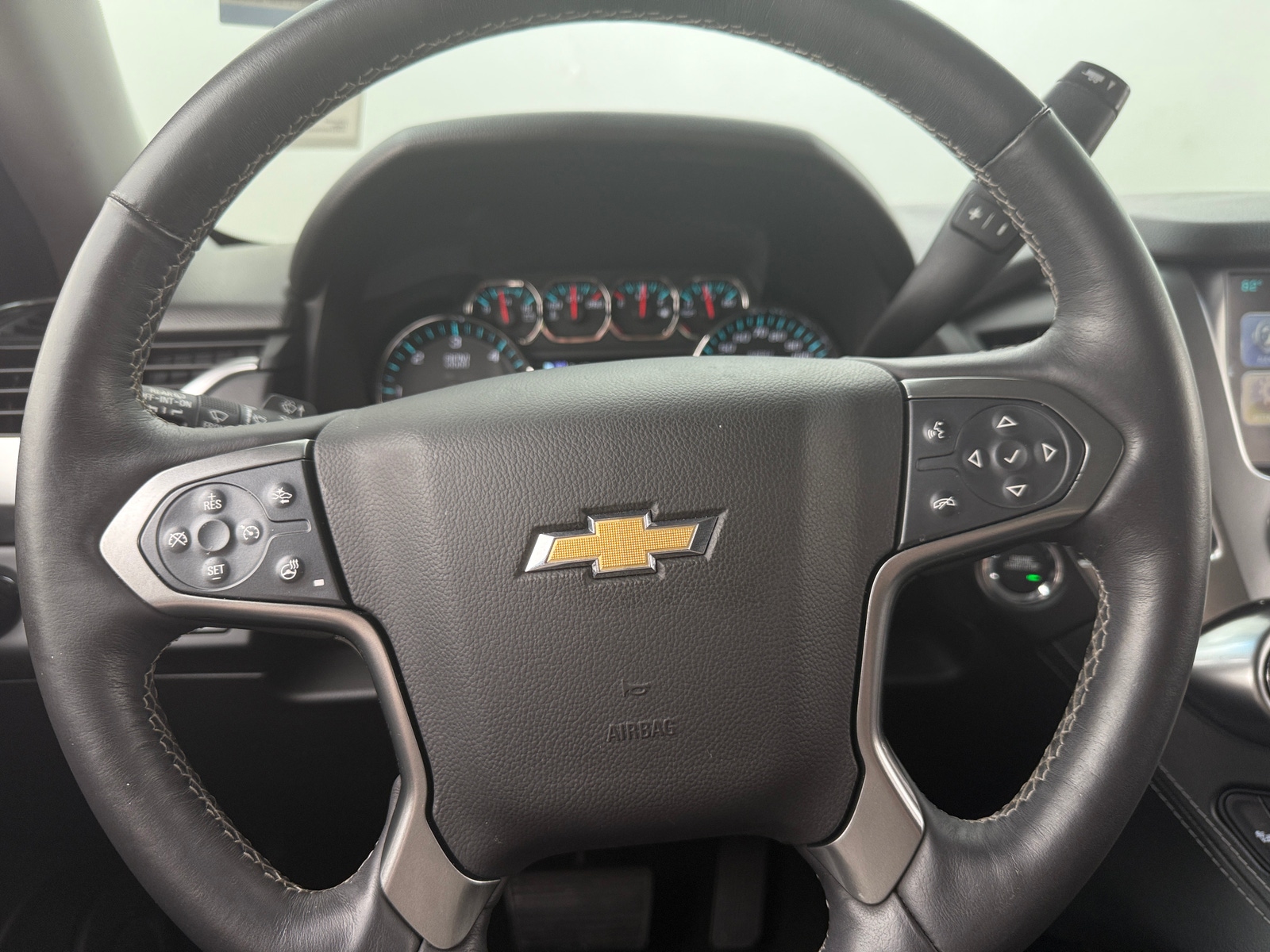 Thumbnail: 2017 Chevrolet Tahoe - 4