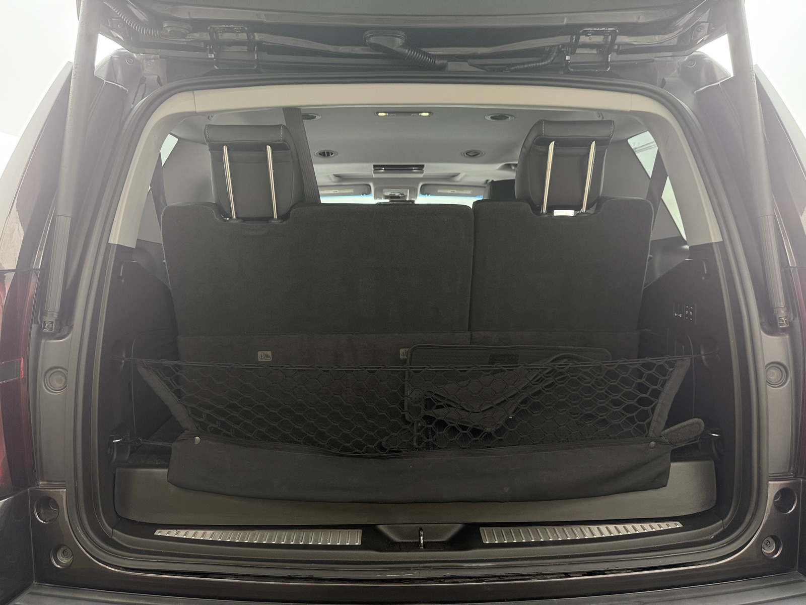 Thumbnail: 2017 Chevrolet Tahoe - 6