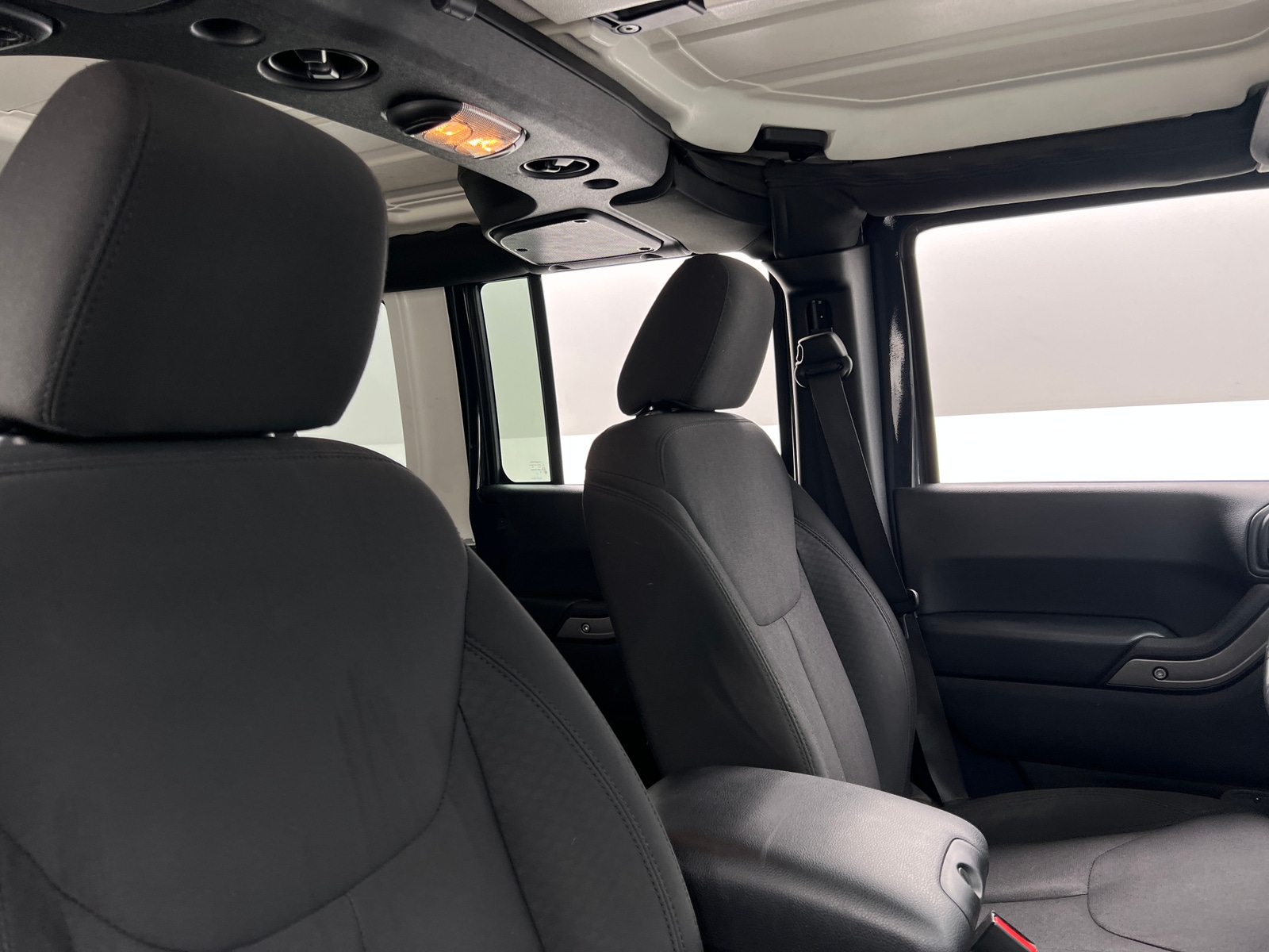 Thumbnail: 2017 Jeep Wrangler - 2