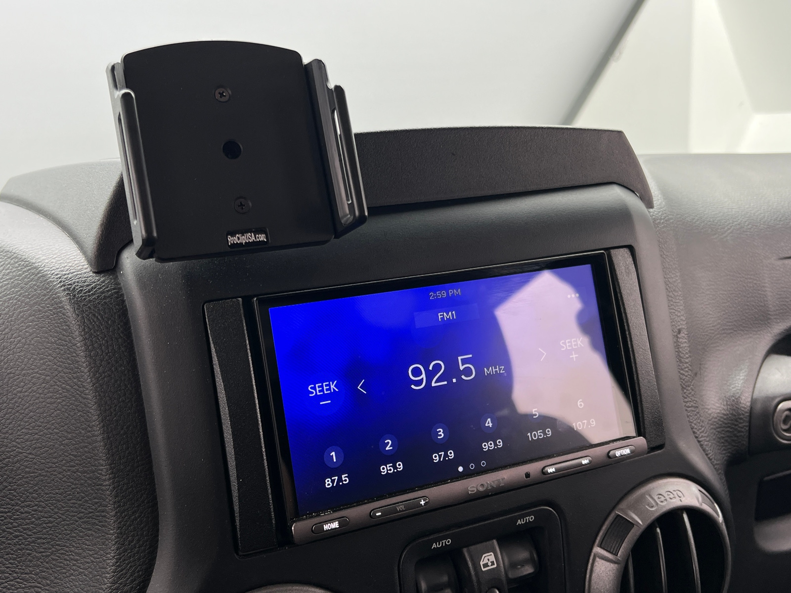 Thumbnail: 2017 Jeep Wrangler - 4