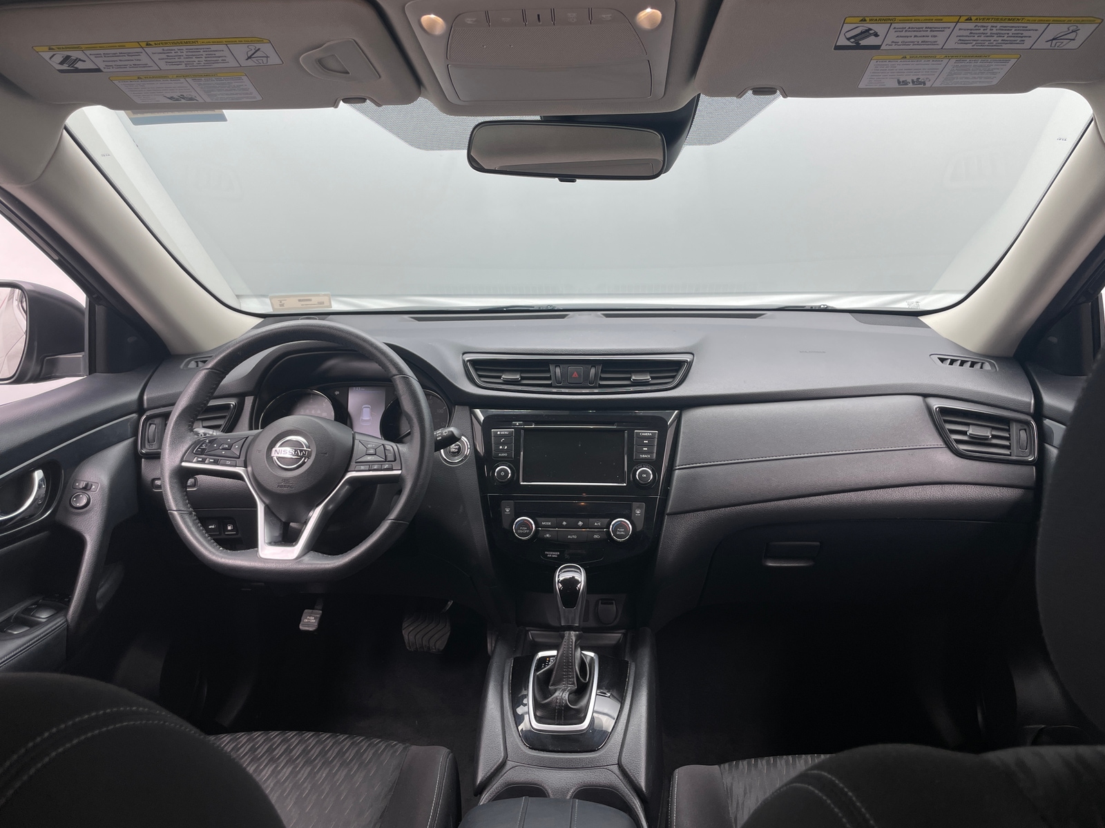 Thumbnail: 2020 Nissan Rogue - 3