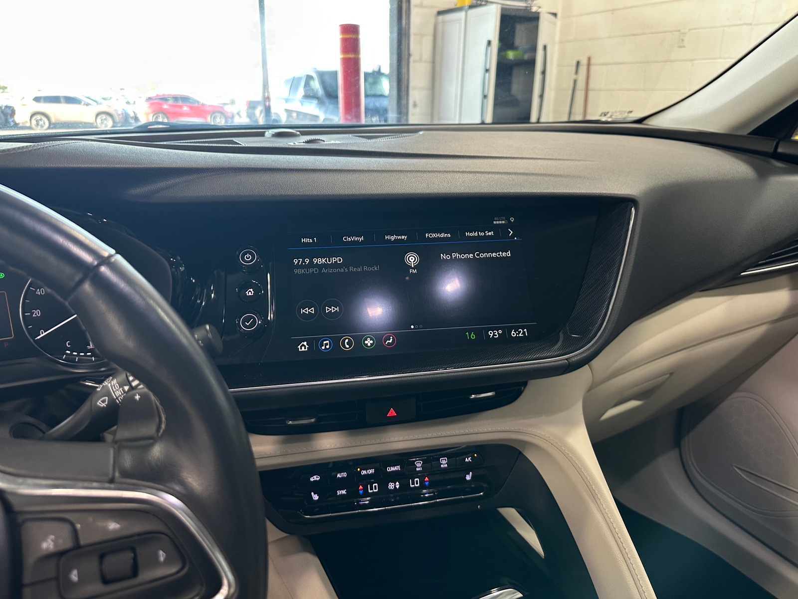 Thumbnail: 2023 Buick Envision - 3