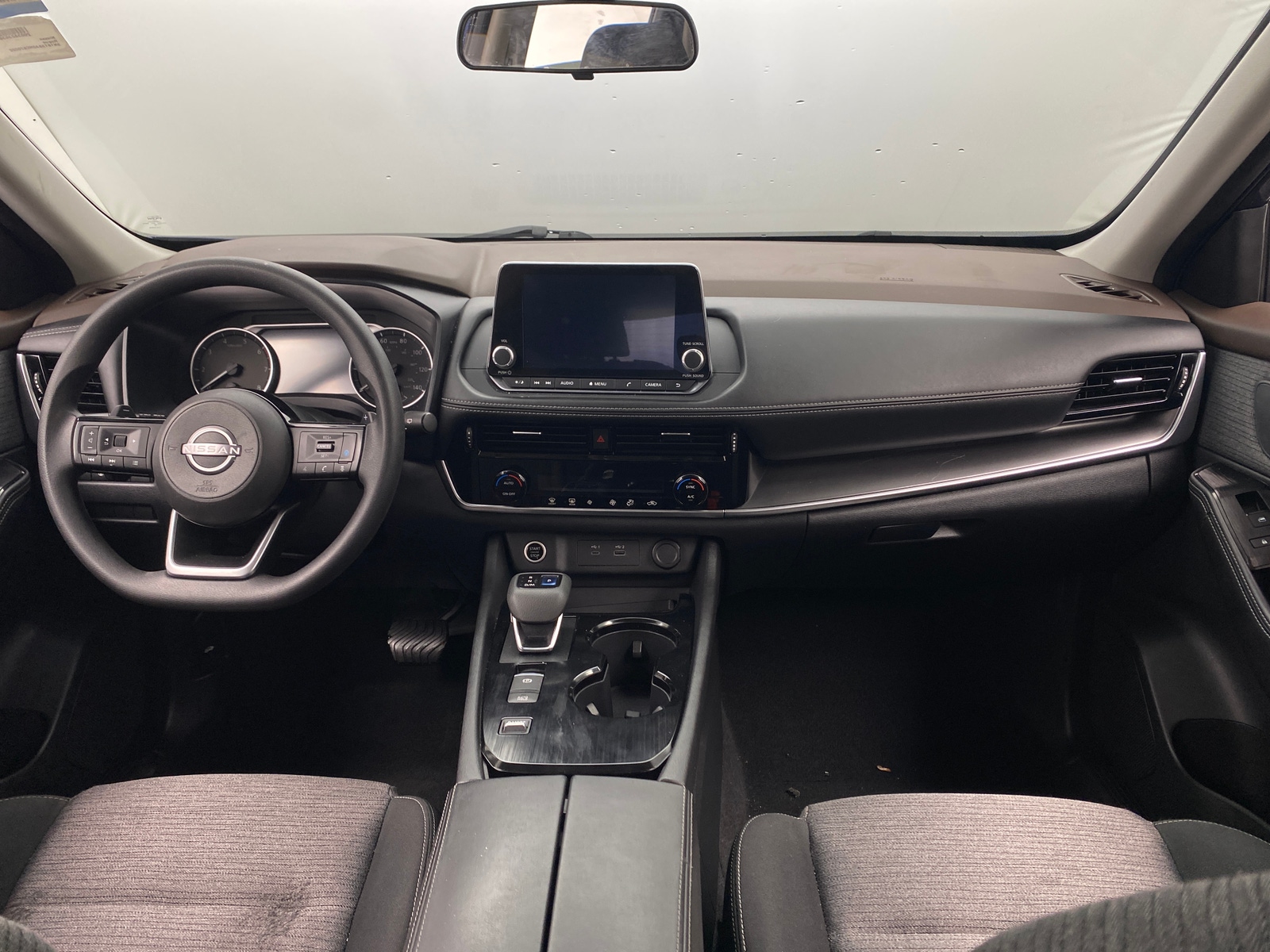 Thumbnail: 2022 Nissan Rogue - 3