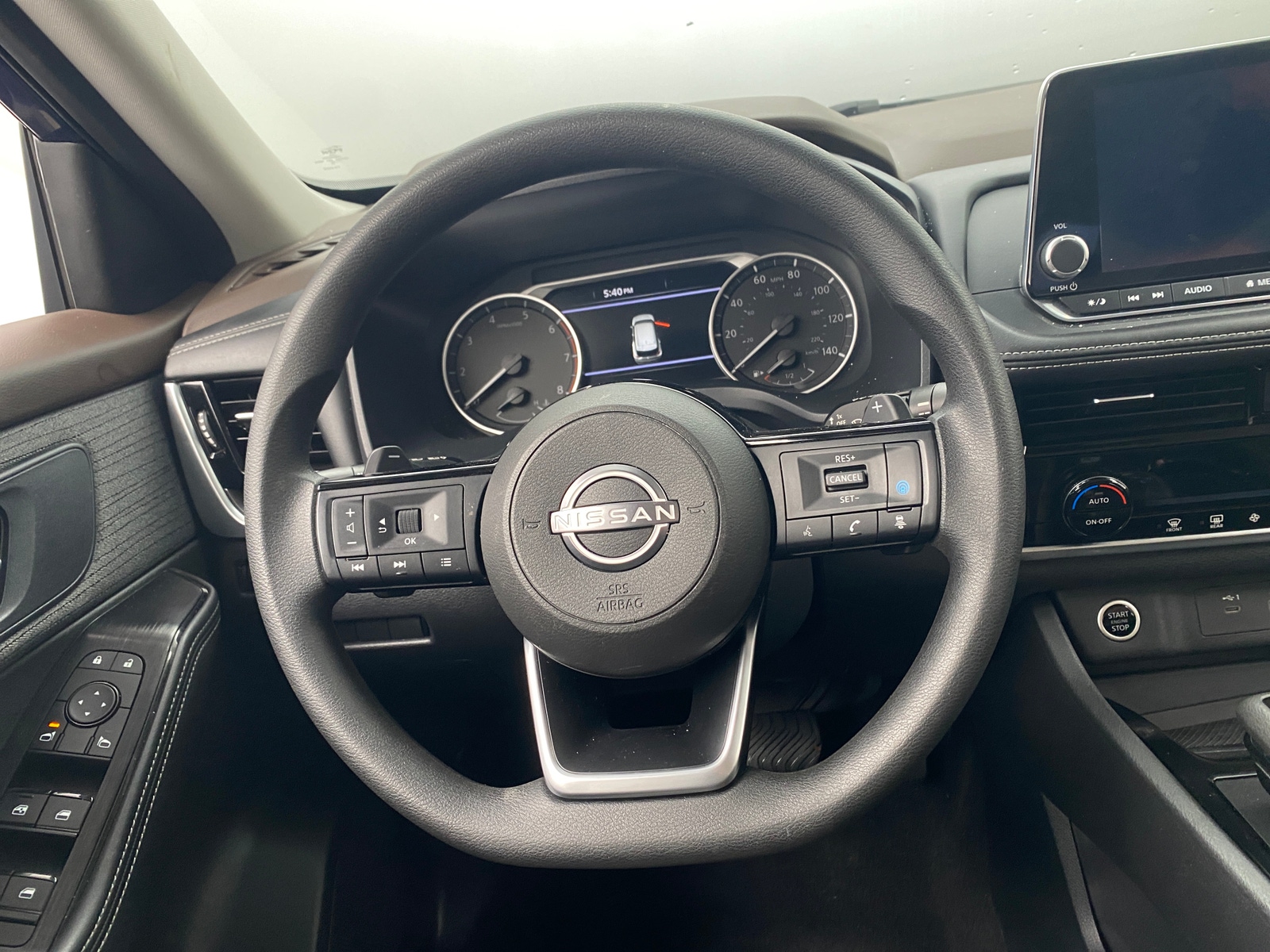 Thumbnail: 2022 Nissan Rogue - 5