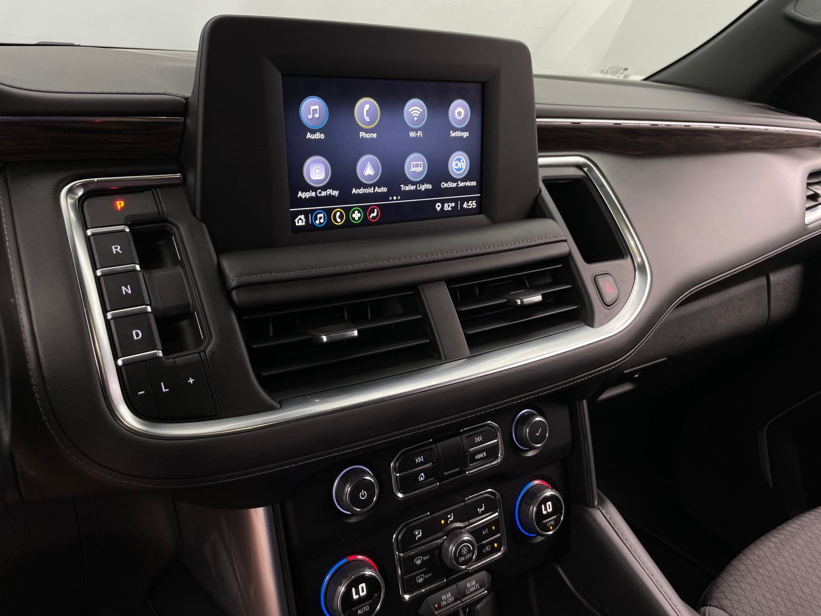 Thumbnail: 2022 Chevrolet Tahoe - 4