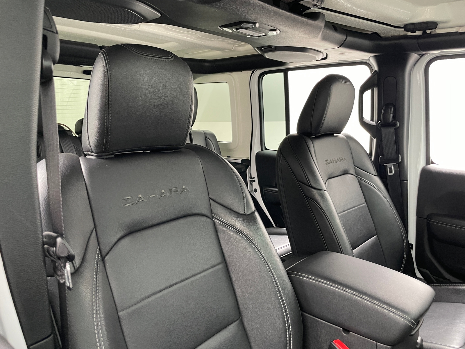 Thumbnail: 2022 Jeep Wrangler - 2