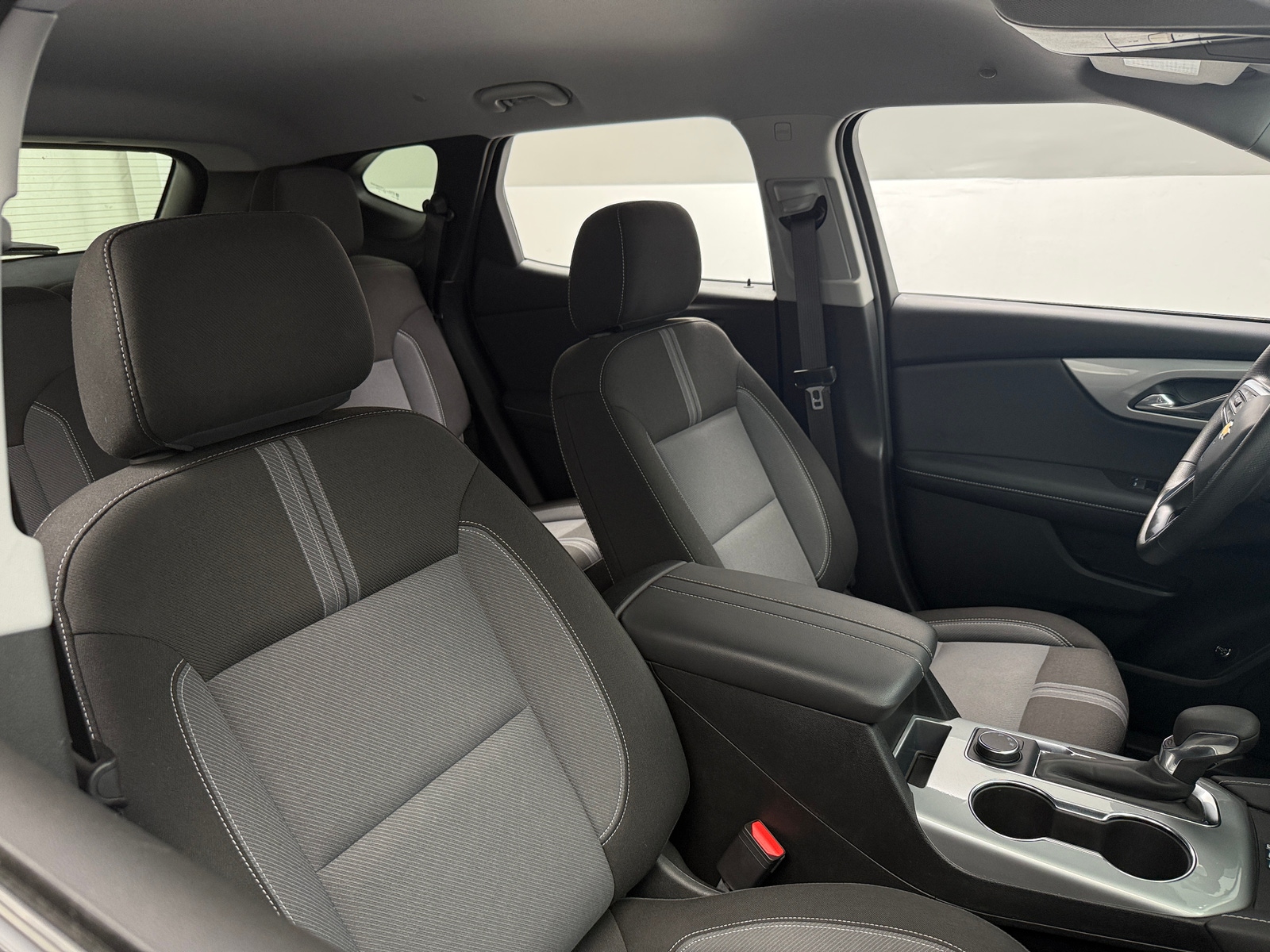 Thumbnail: 2023 Chevrolet Blazer - 2