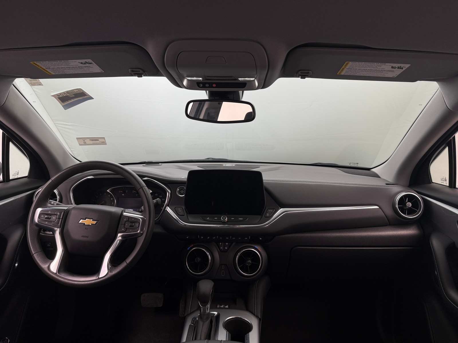 Thumbnail: 2023 Chevrolet Blazer - 3