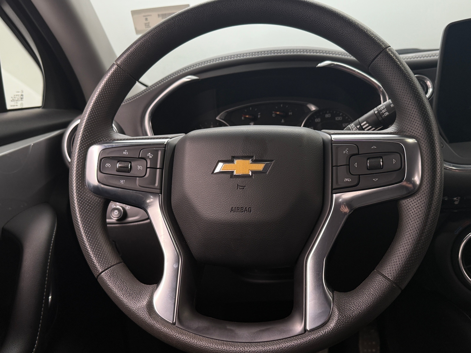 Thumbnail: 2023 Chevrolet Blazer - 5