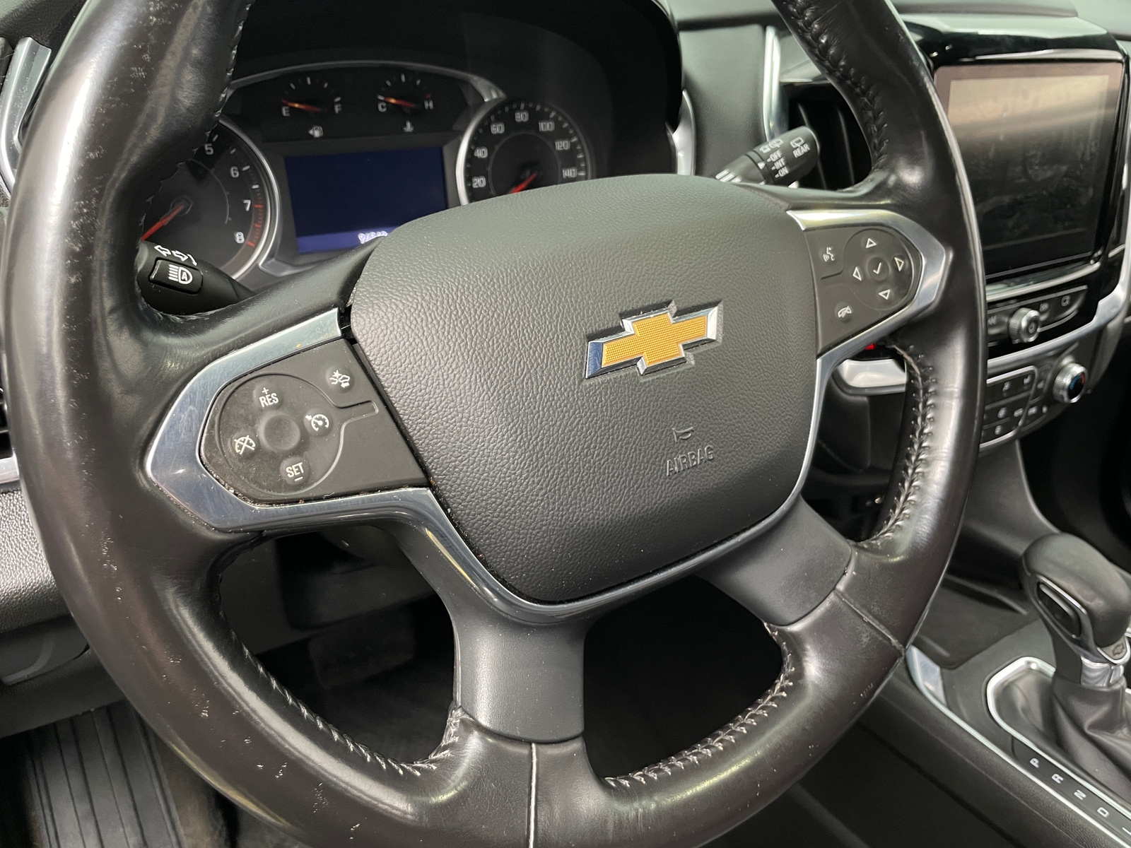 Thumbnail: 2022 Chevrolet Traverse - 5