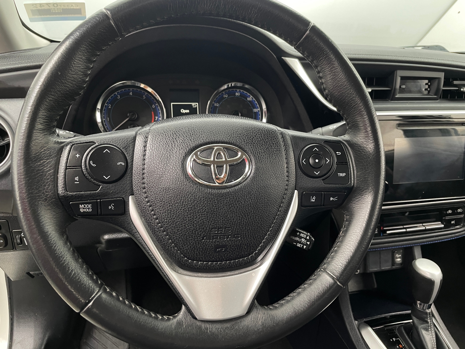 Thumbnail: 2017 Toyota Corolla - 5