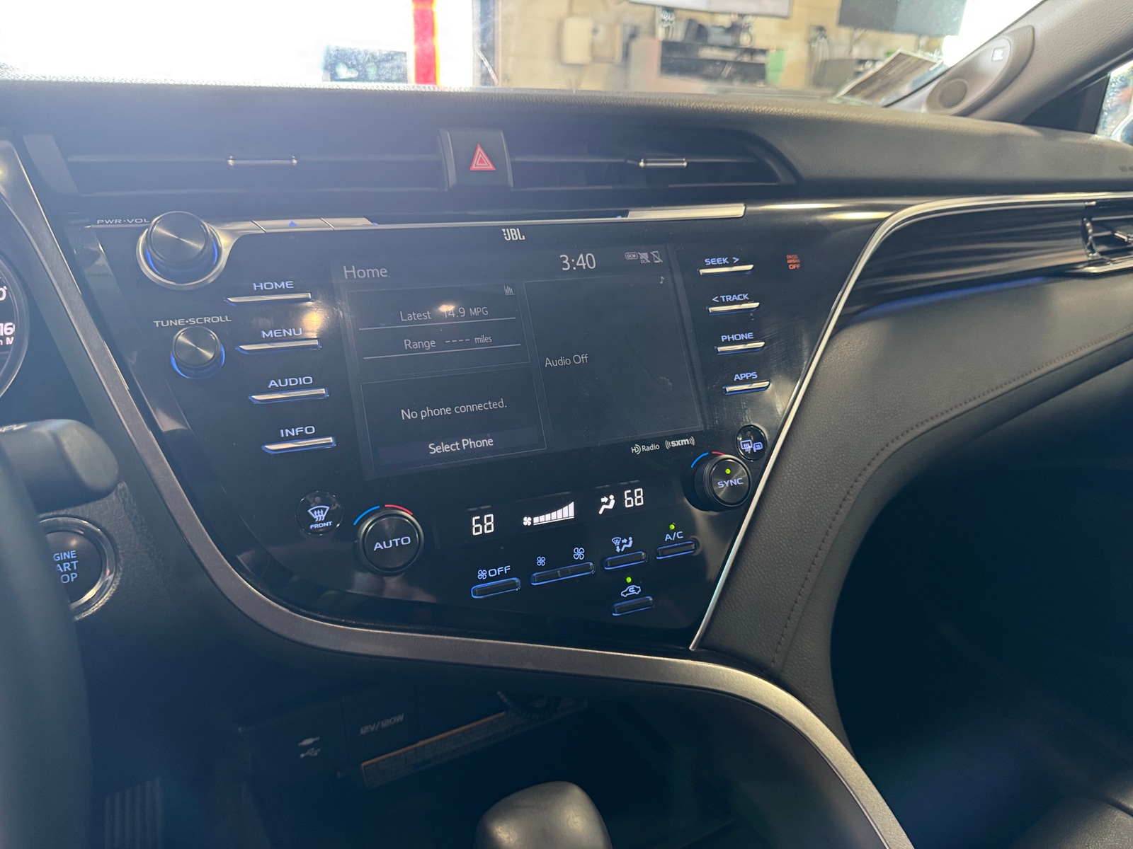 Thumbnail: 2018 Toyota Camry - 3