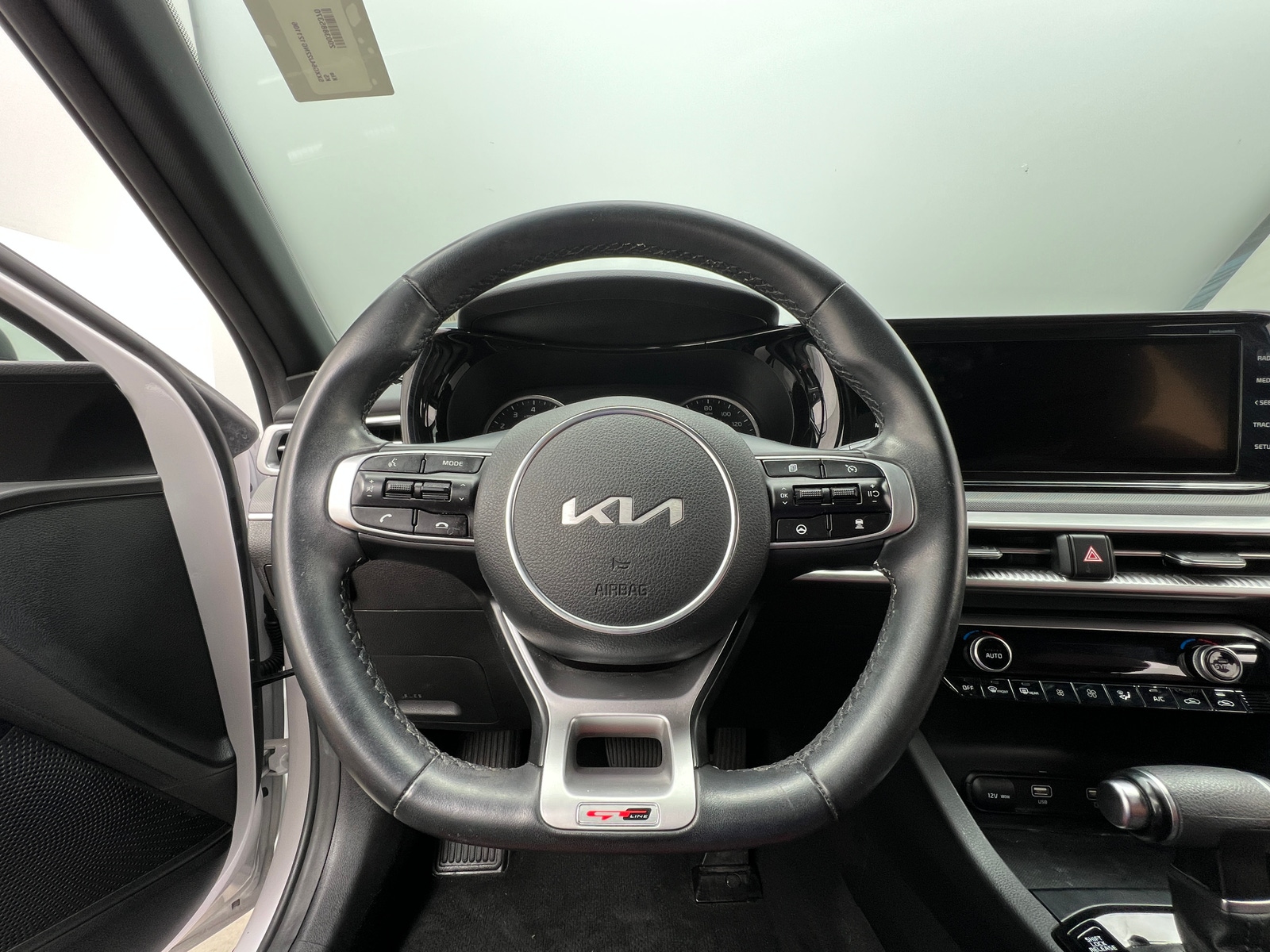Thumbnail: 2022 Kia K5 - 4