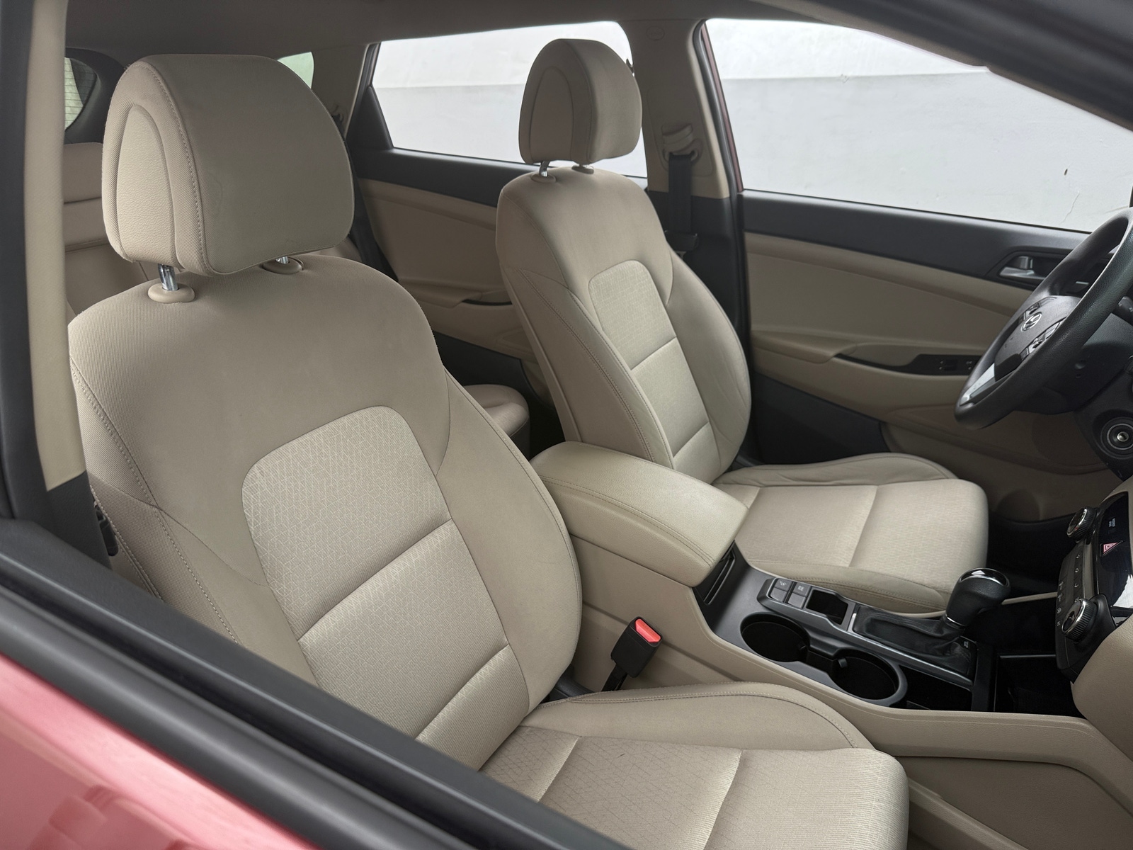 Thumbnail: 2016 Hyundai Tucson - 2