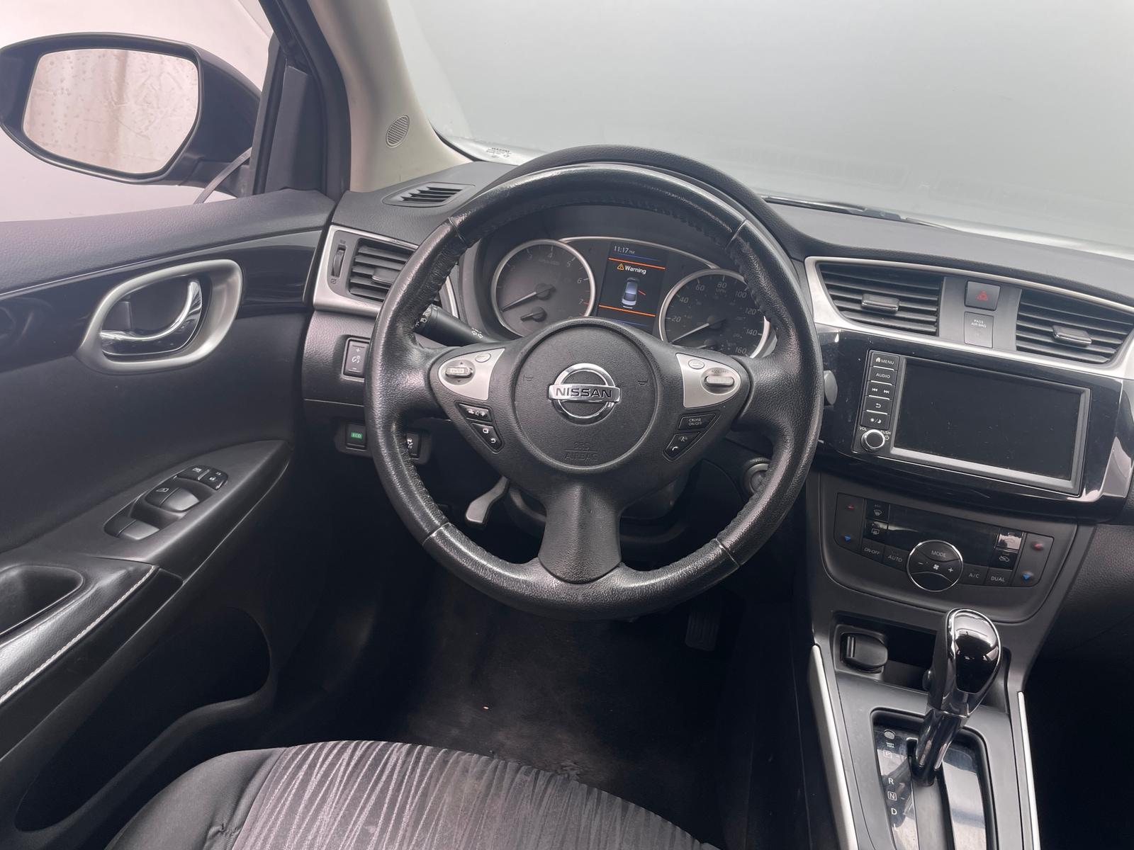 Thumbnail: 2019 Nissan Sentra - 5