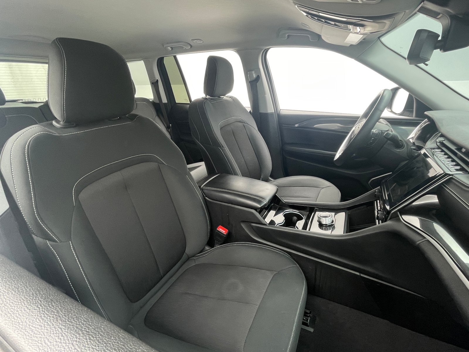 Thumbnail: 2022 Jeep Grand Cherokee - 2