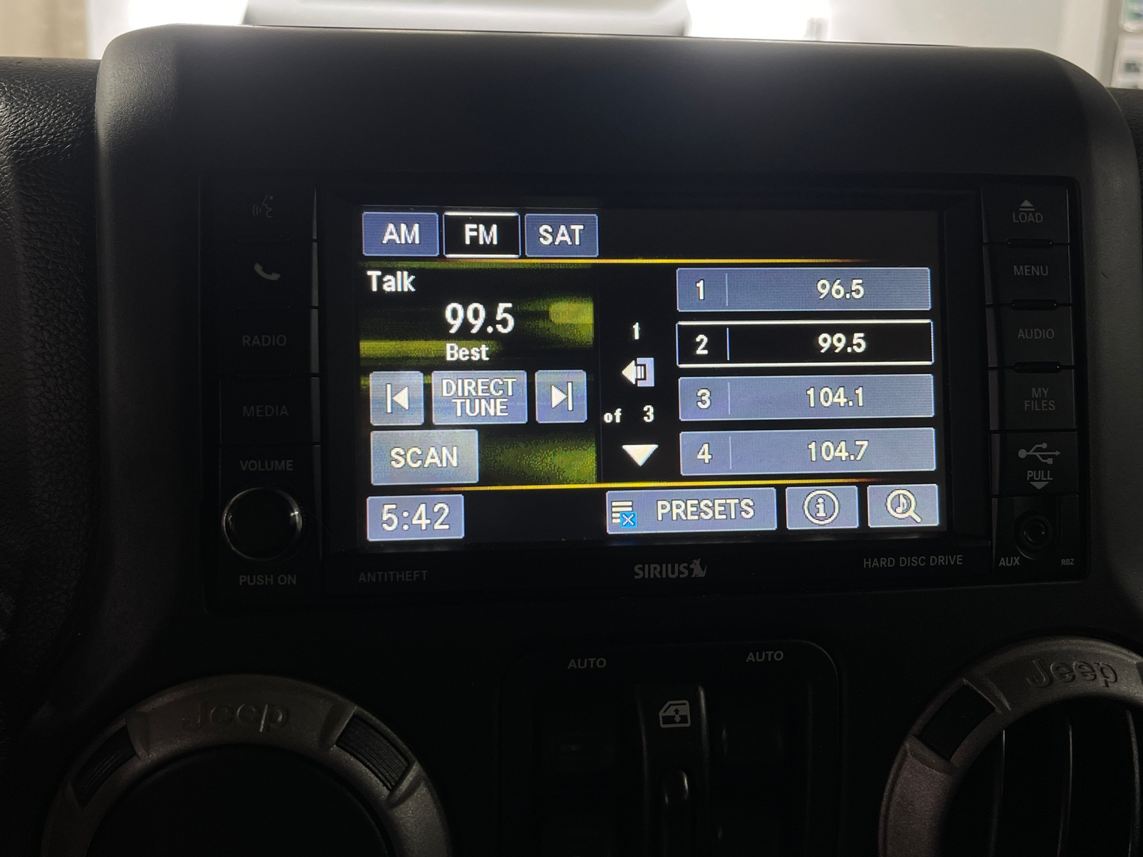 Thumbnail: 2014 Jeep Wrangler - 4