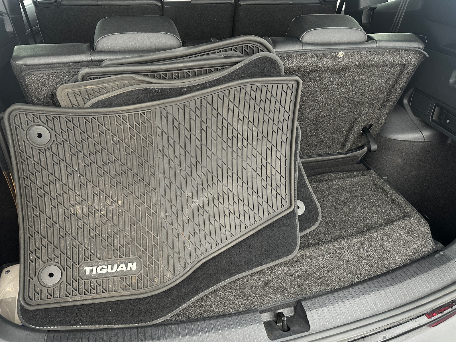 Thumbnail: 2019 Volkswagen Tiguan - 6