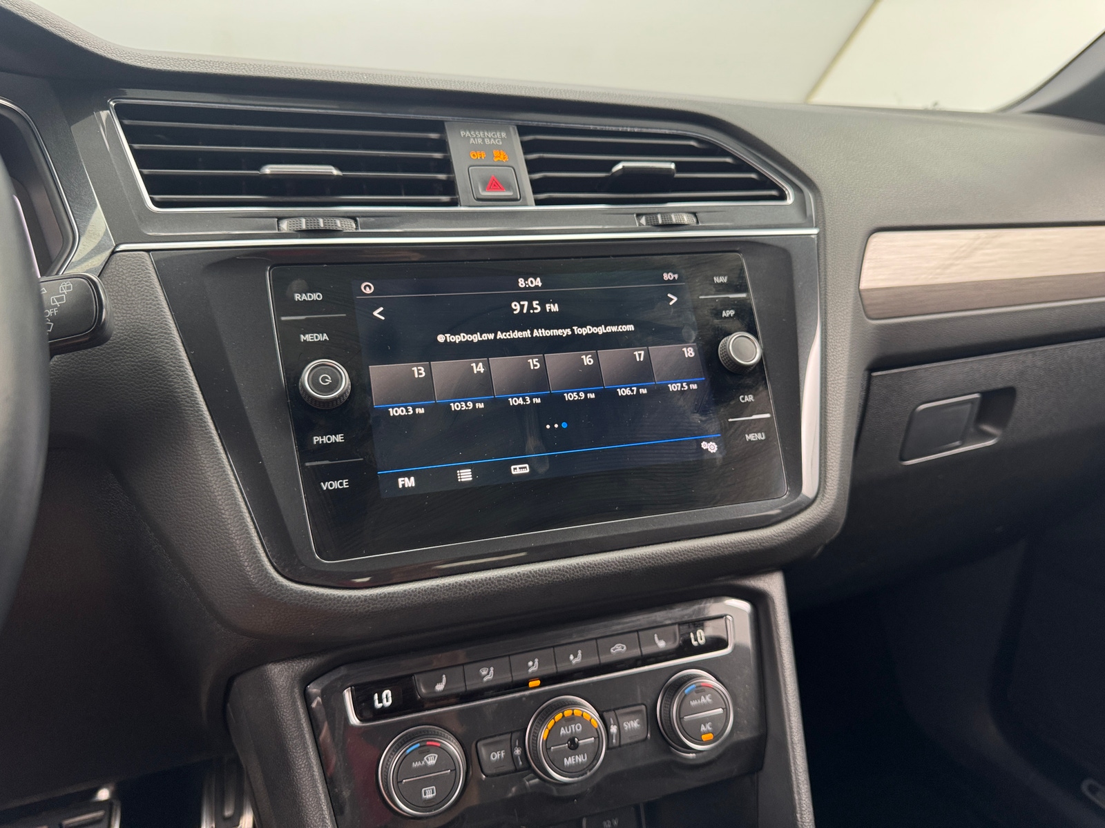 Thumbnail: 2019 Volkswagen Tiguan - 3