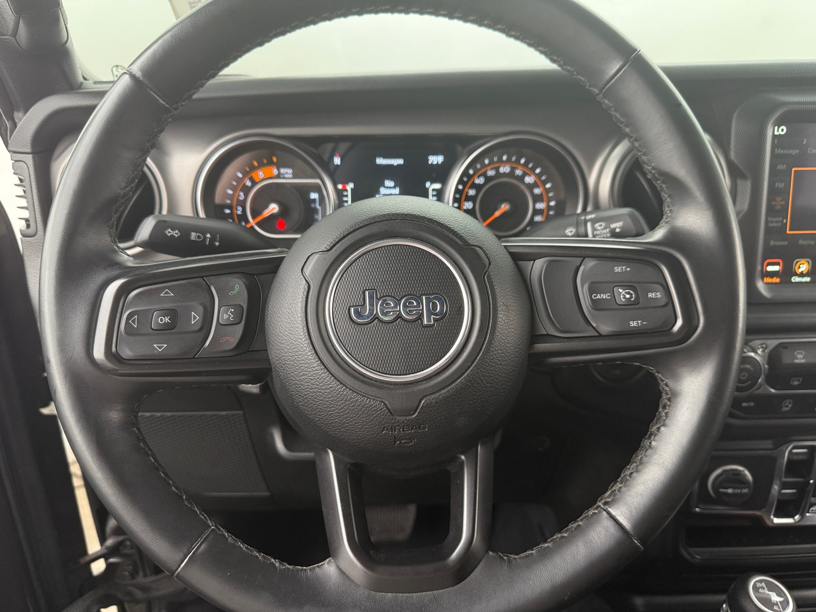 Thumbnail: 2022 Jeep Gladiator - 5