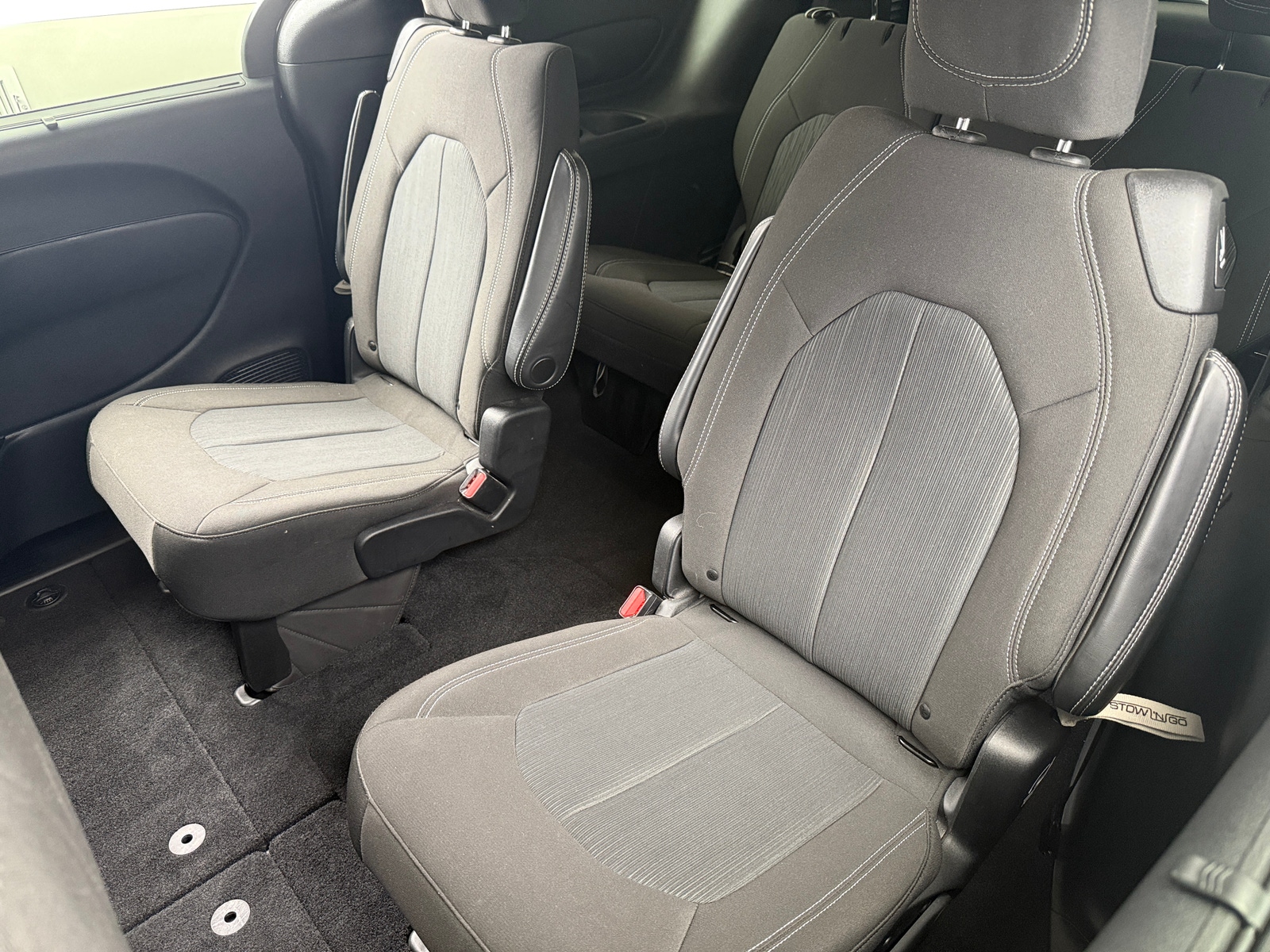 Thumbnail: 2020 Chrysler Pacifica - 6