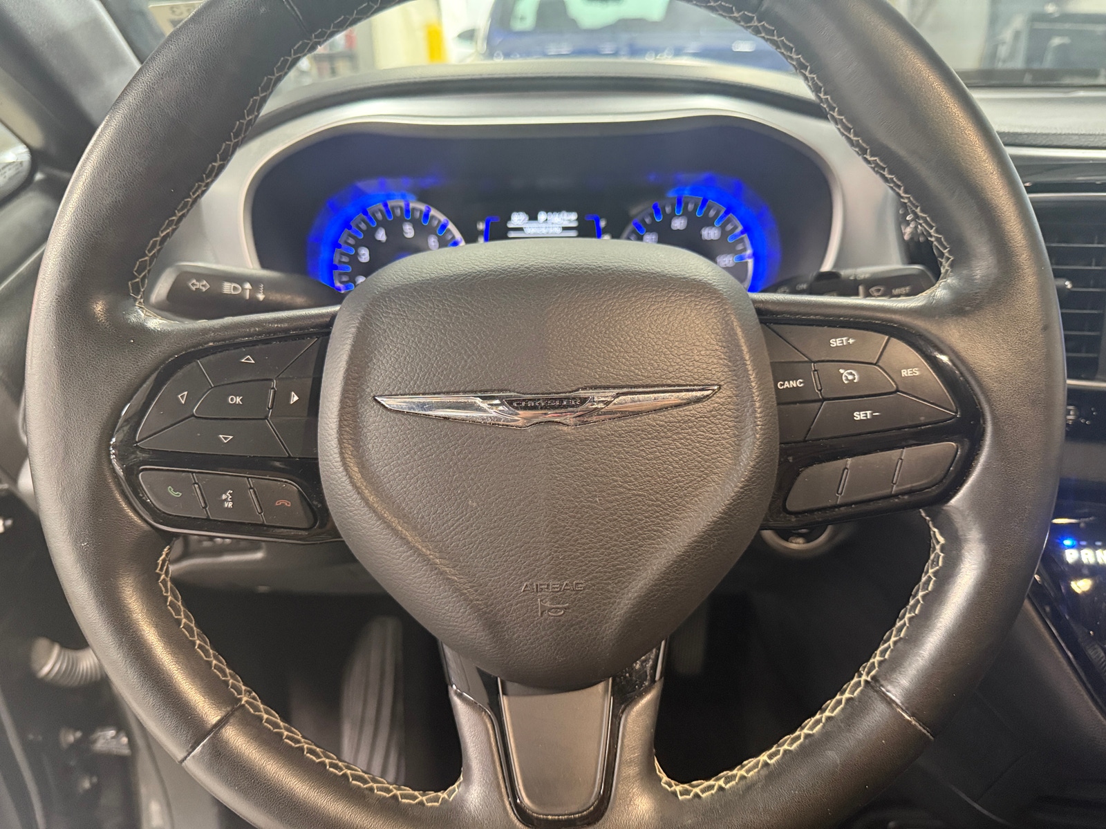 Thumbnail: 2020 Chrysler Pacifica - 5