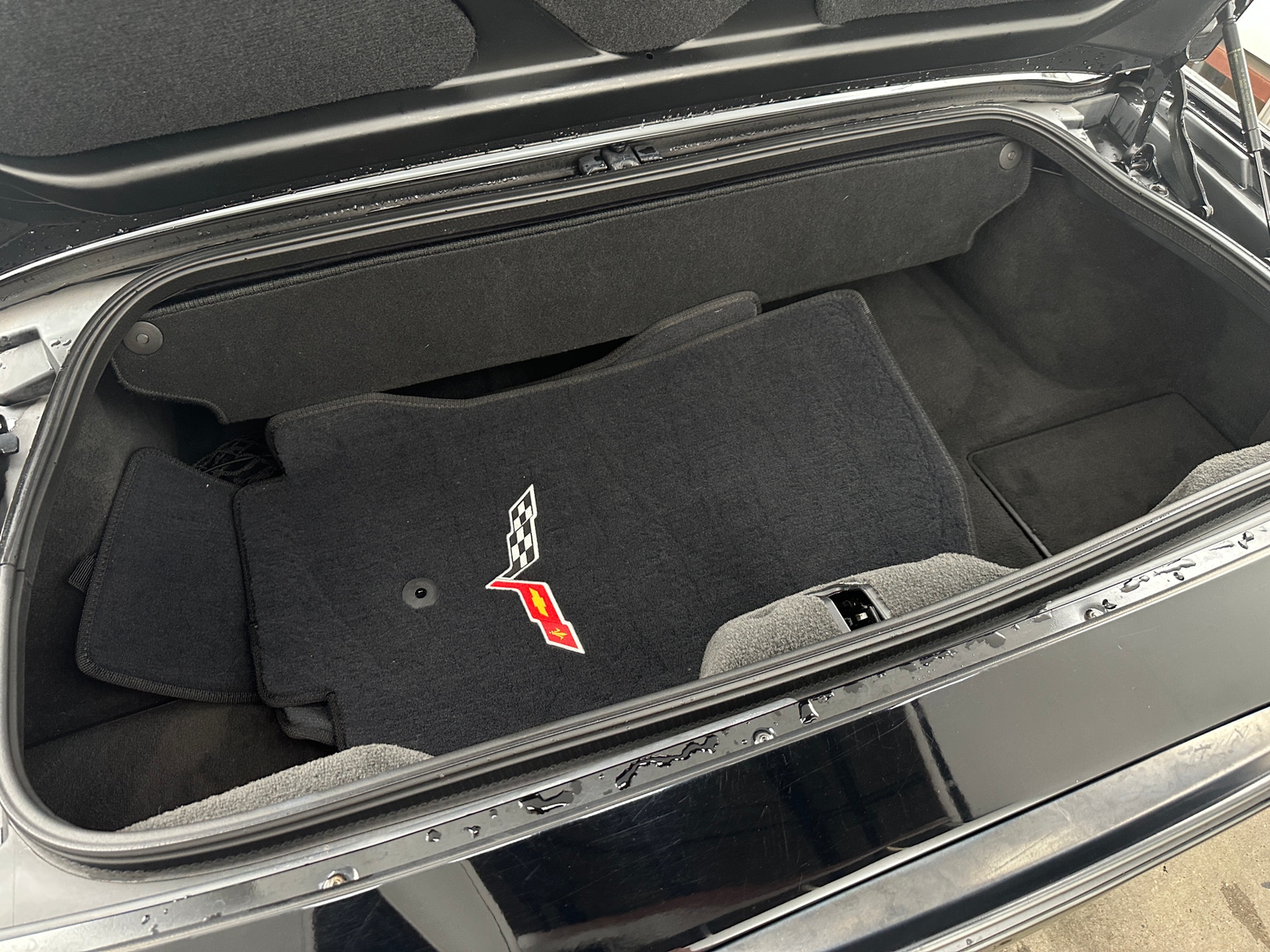 Thumbnail: 2011 Chevrolet Corvette - 4