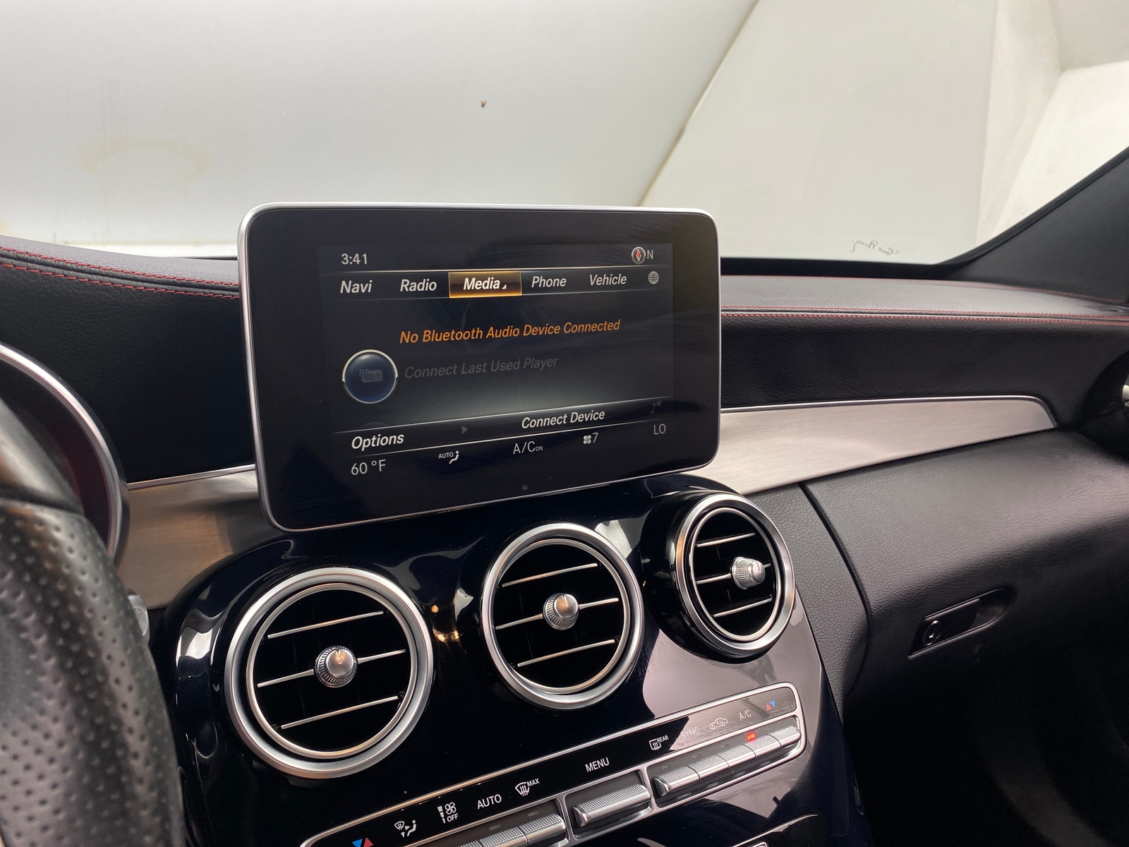Thumbnail: 2016 Mercedes-Benz C-Class - 3