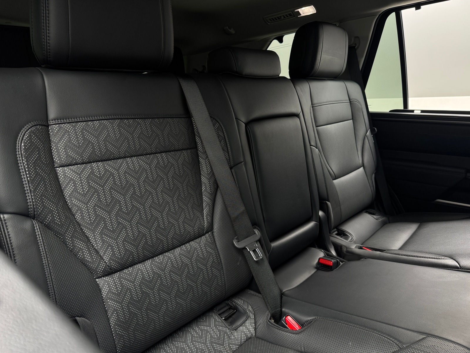 Thumbnail: 2023 Toyota Sequoia - 5