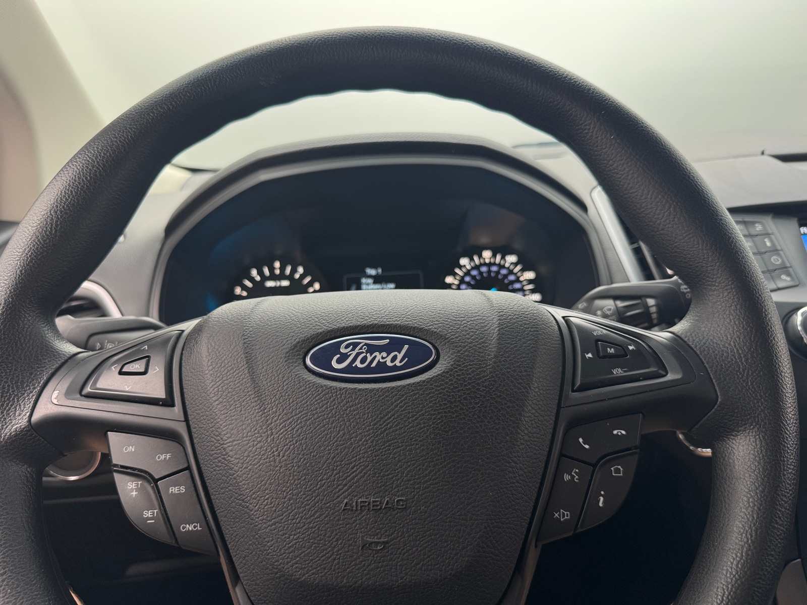 Thumbnail: 2019 Ford Edge - 5