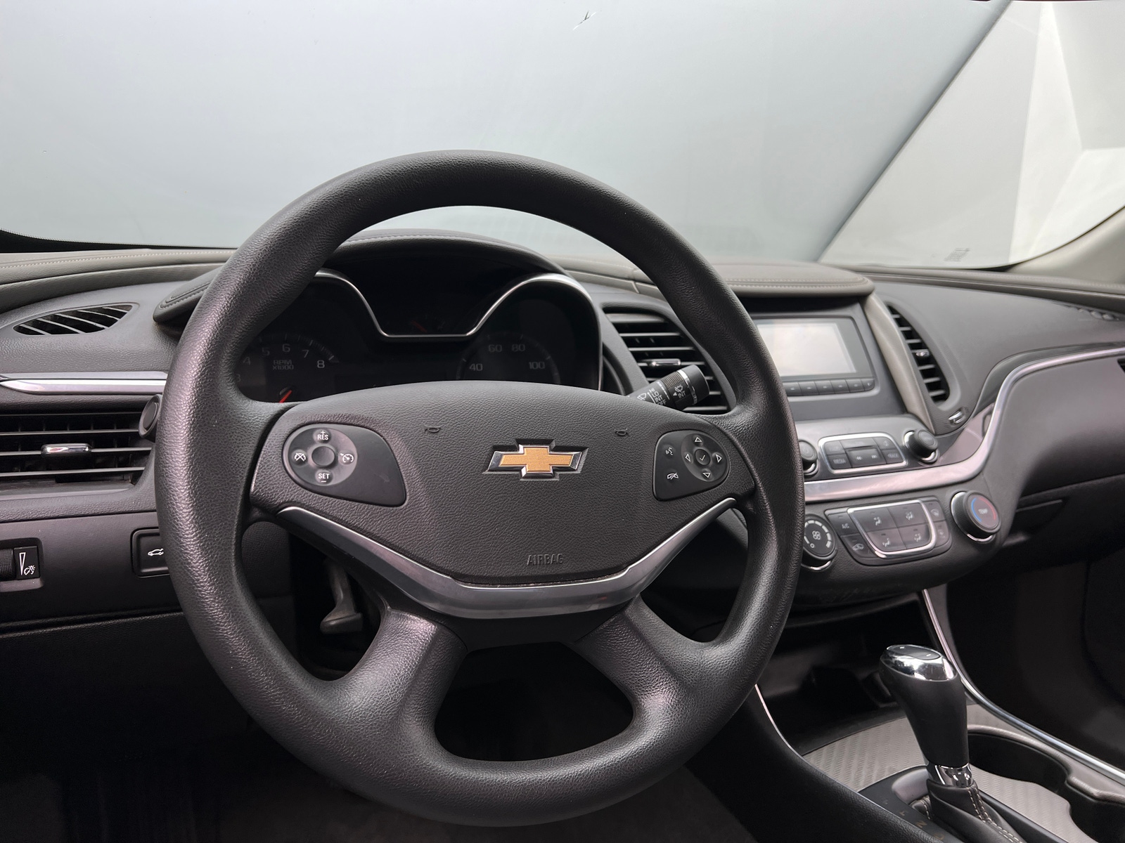 Thumbnail: 2017 Chevrolet Impala - 5