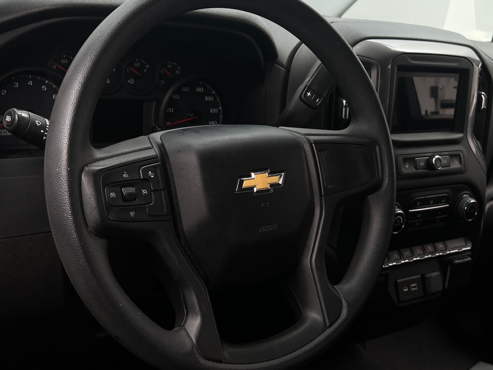 Thumbnail: 2023 Chevrolet Silverado 1500 - 5