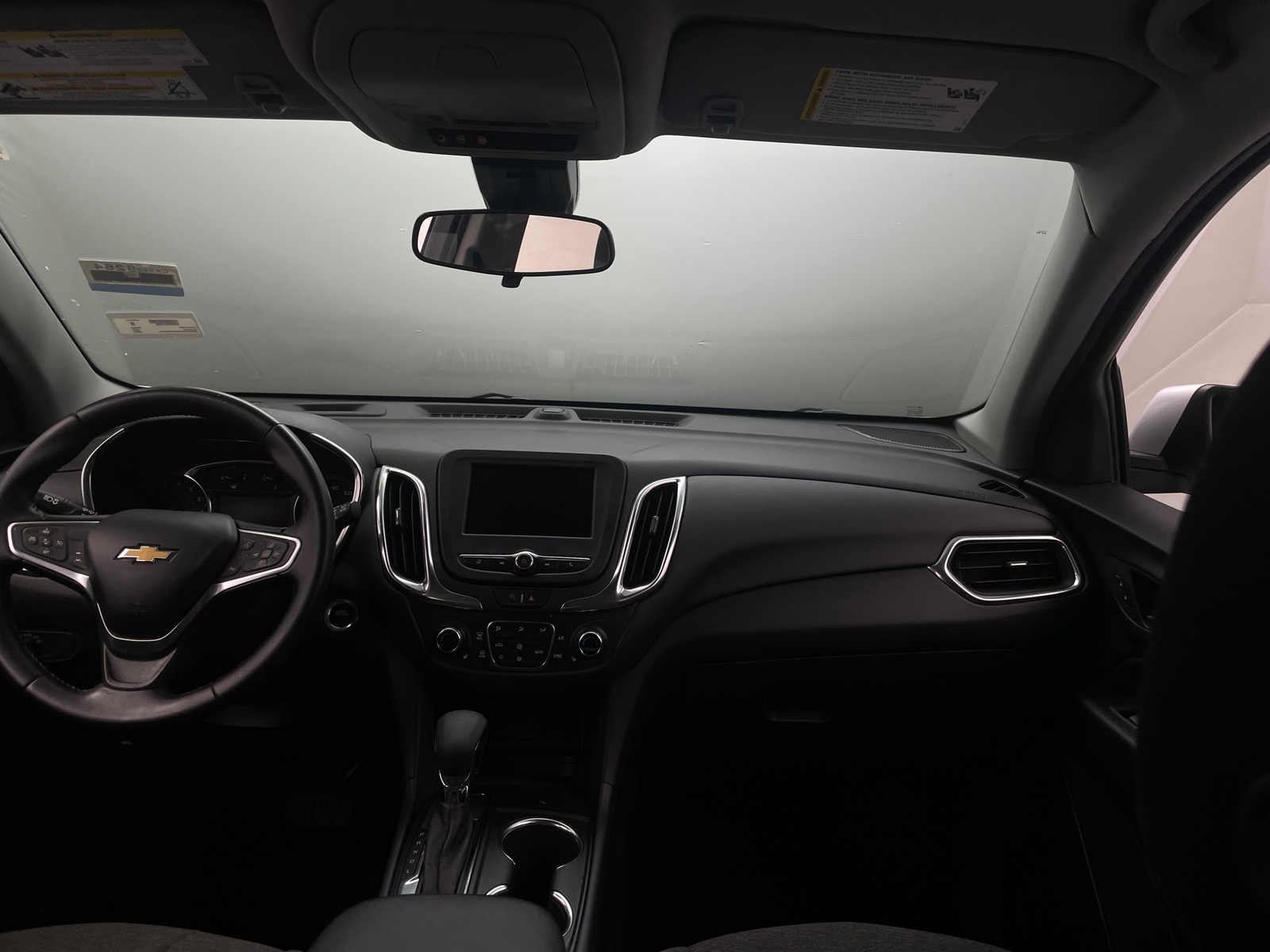 Thumbnail: 2022 Chevrolet Equinox - 3