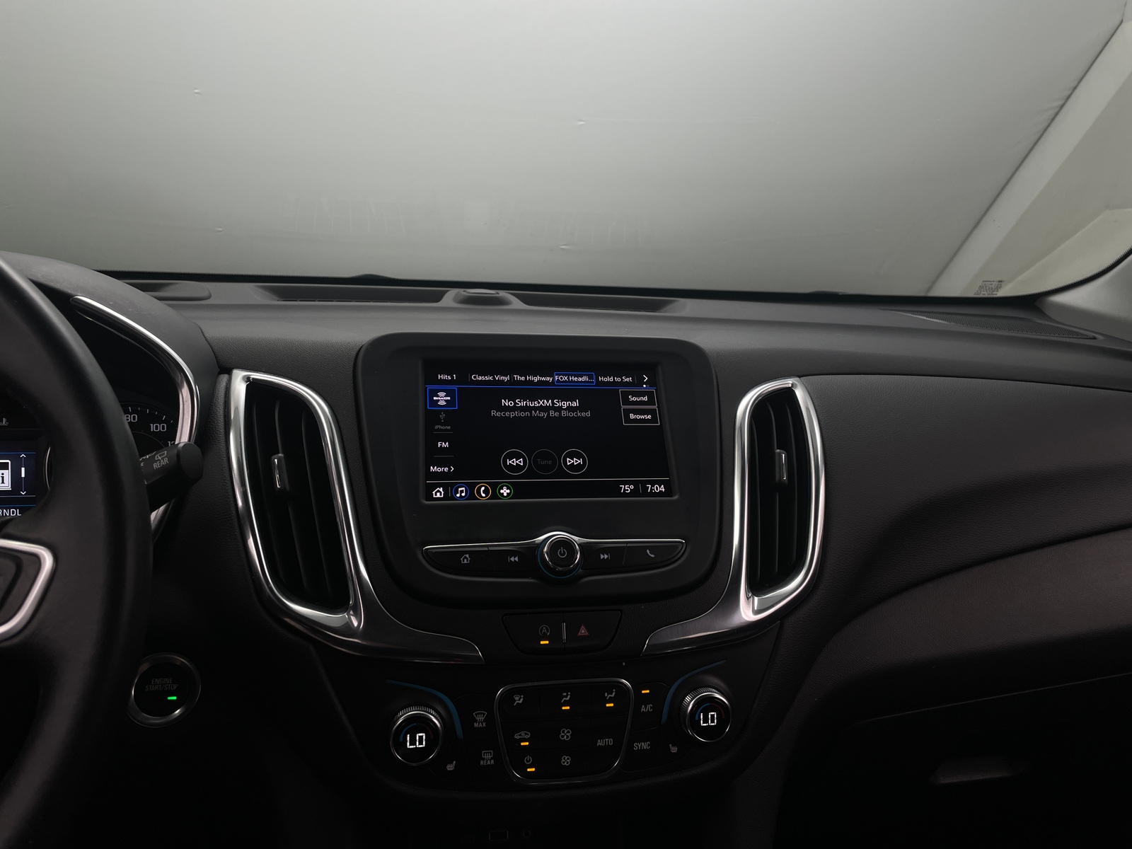 Thumbnail: 2022 Chevrolet Equinox - 4