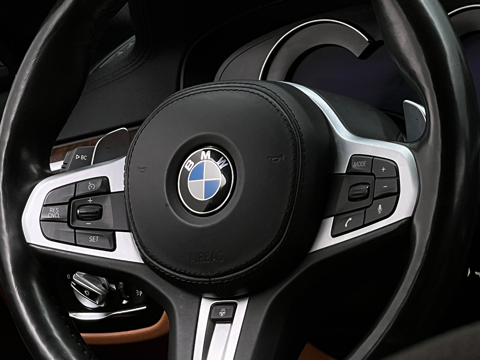 Thumbnail: 2017 BMW 5 Series - 4